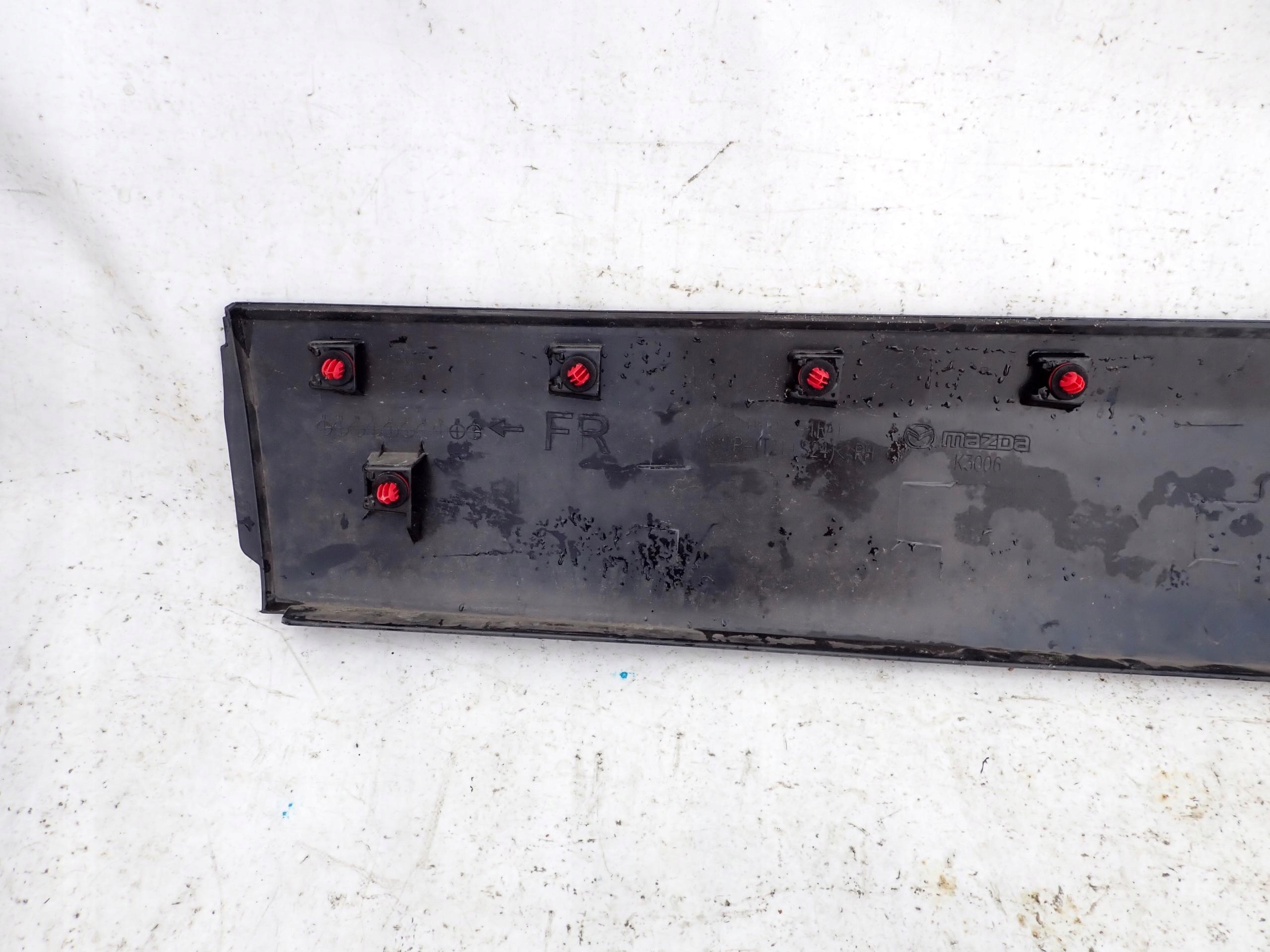 MAZDA CX-30 19- moulding door right front front