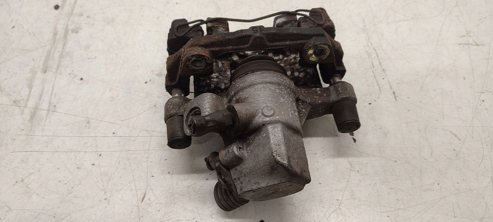 caliper rear part rear left Ford C-MAX 1,6 16V