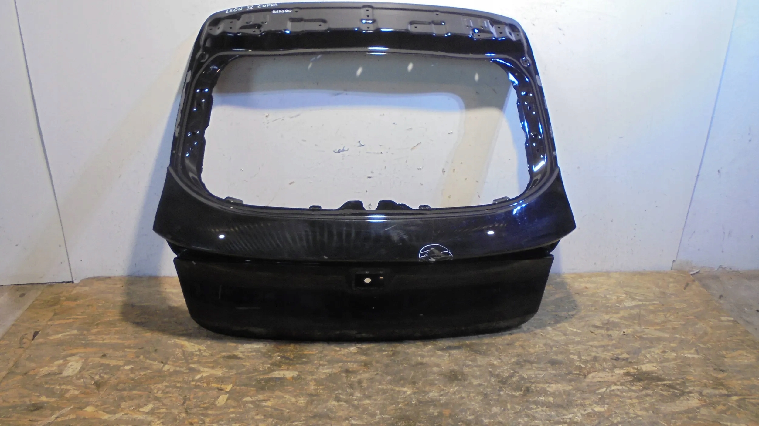HECKKLAPPE KOFFERRAUMDECKEL 82A803583 SEAT LEON IV