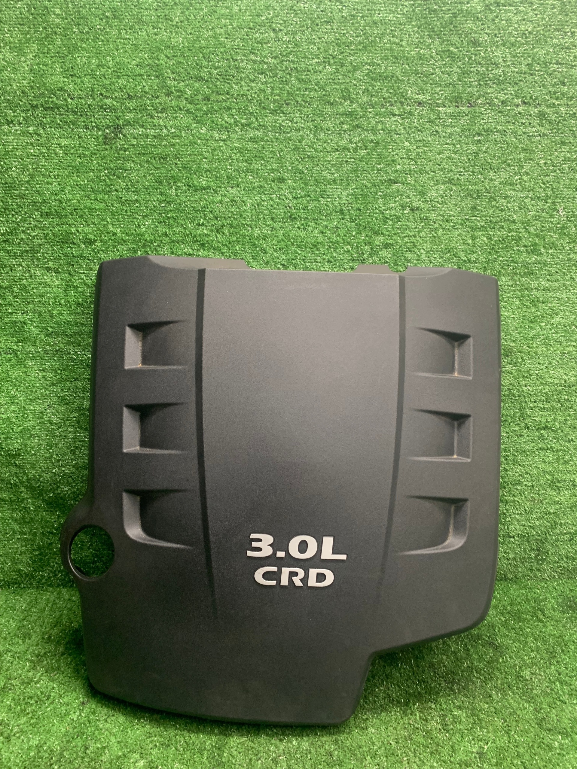 motor cover upper CHRYLER 300C 3.0 CRD 4011897A