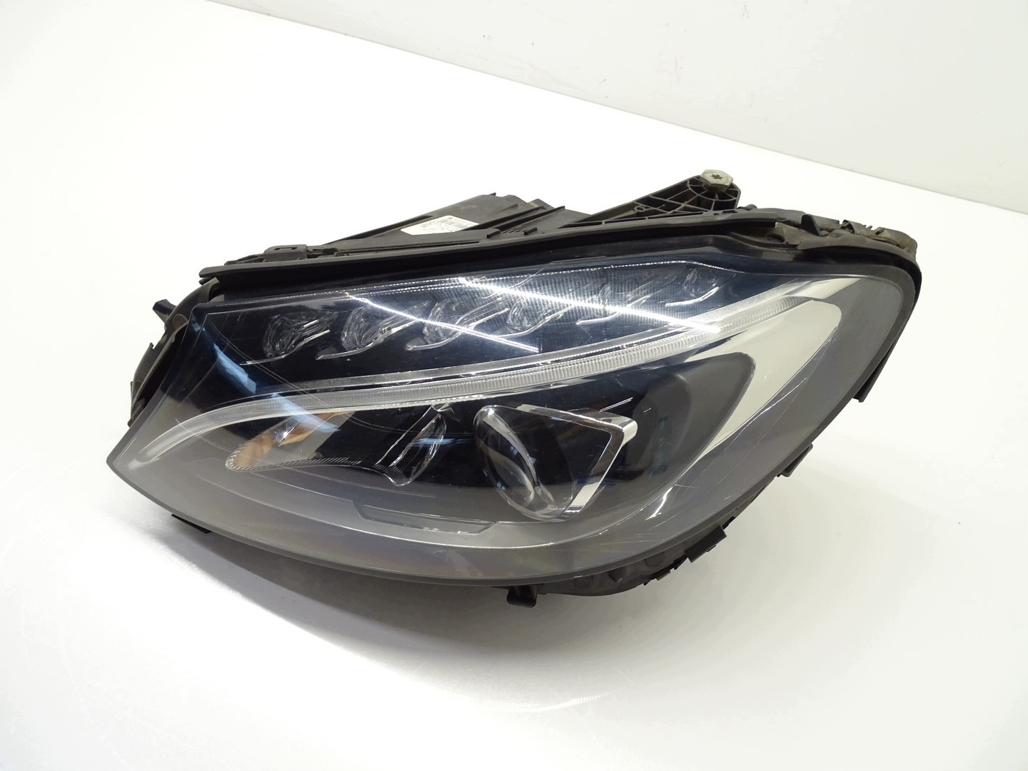 light left front left front MERCEDES C-KLASA W205 LED A2059062704