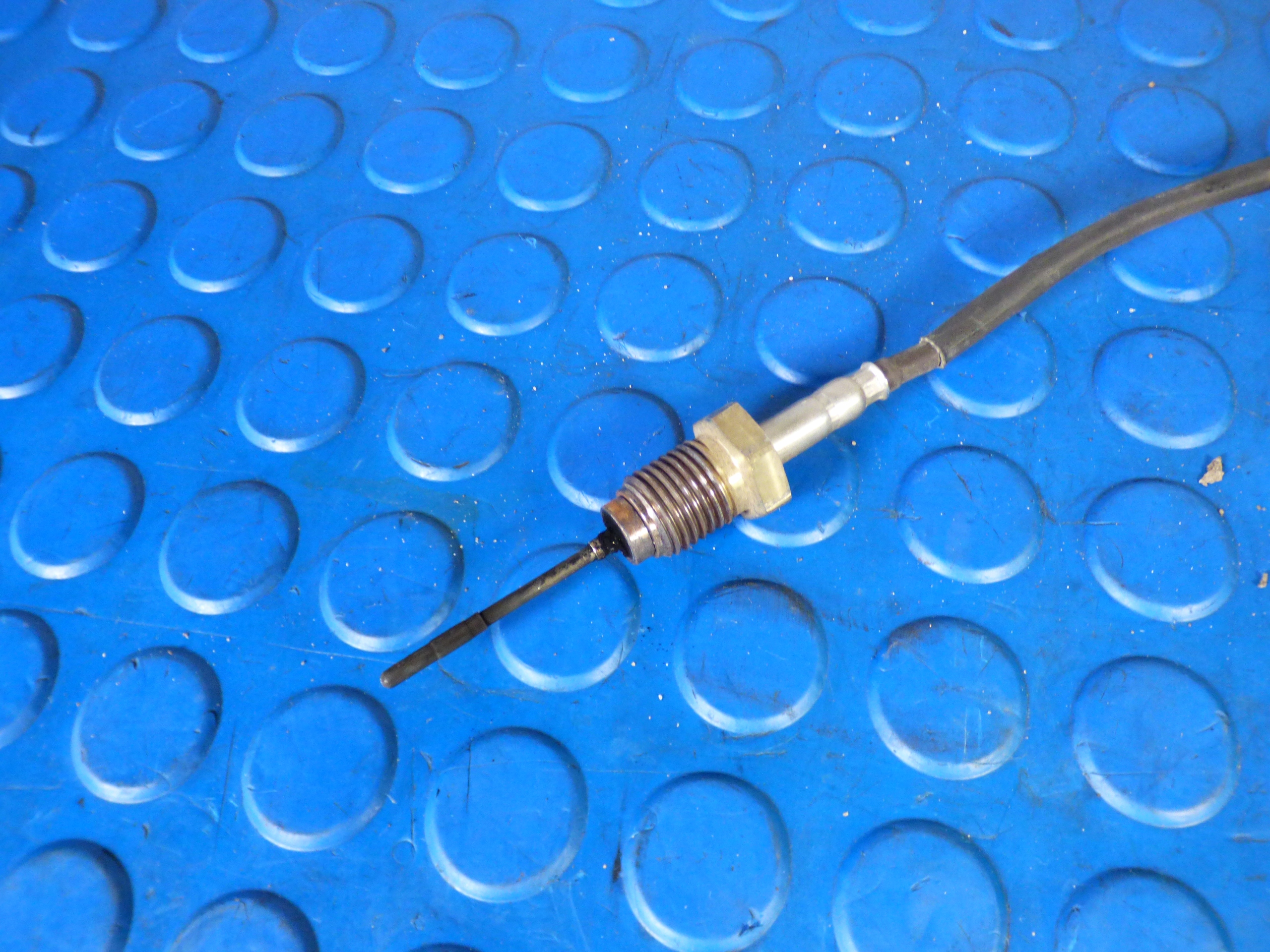 Capteur temperatury Gaz stBDB COMBO D 1.3CDTI