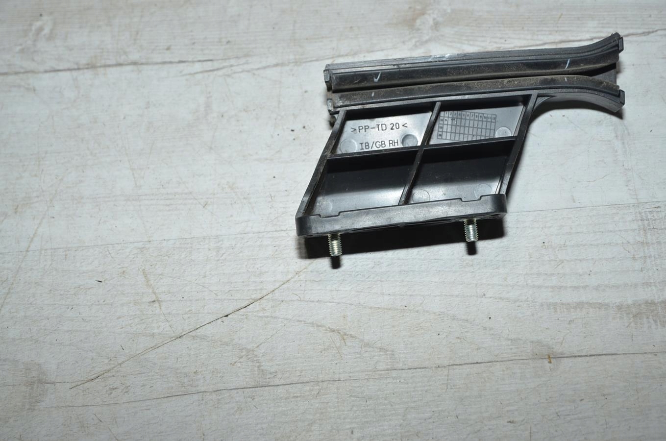 support proawdnica windows Hyundai i20 II lift 5d