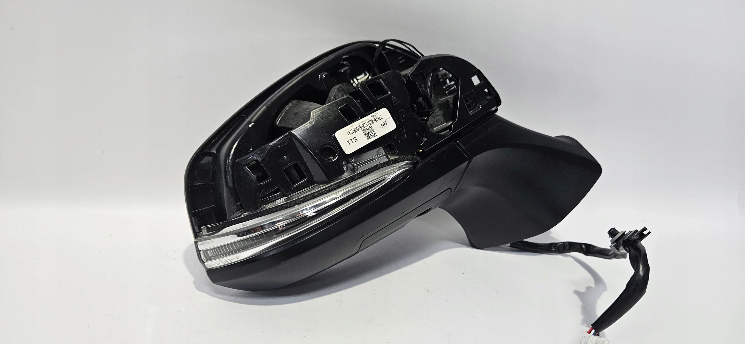 mirror right TOYOTA HIGHLANDER IV 20- 14PIN EUR