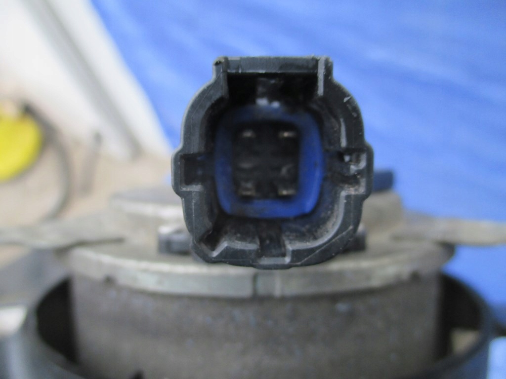ventilátor chladiče PEUGEOT 4007 2,2 HDI