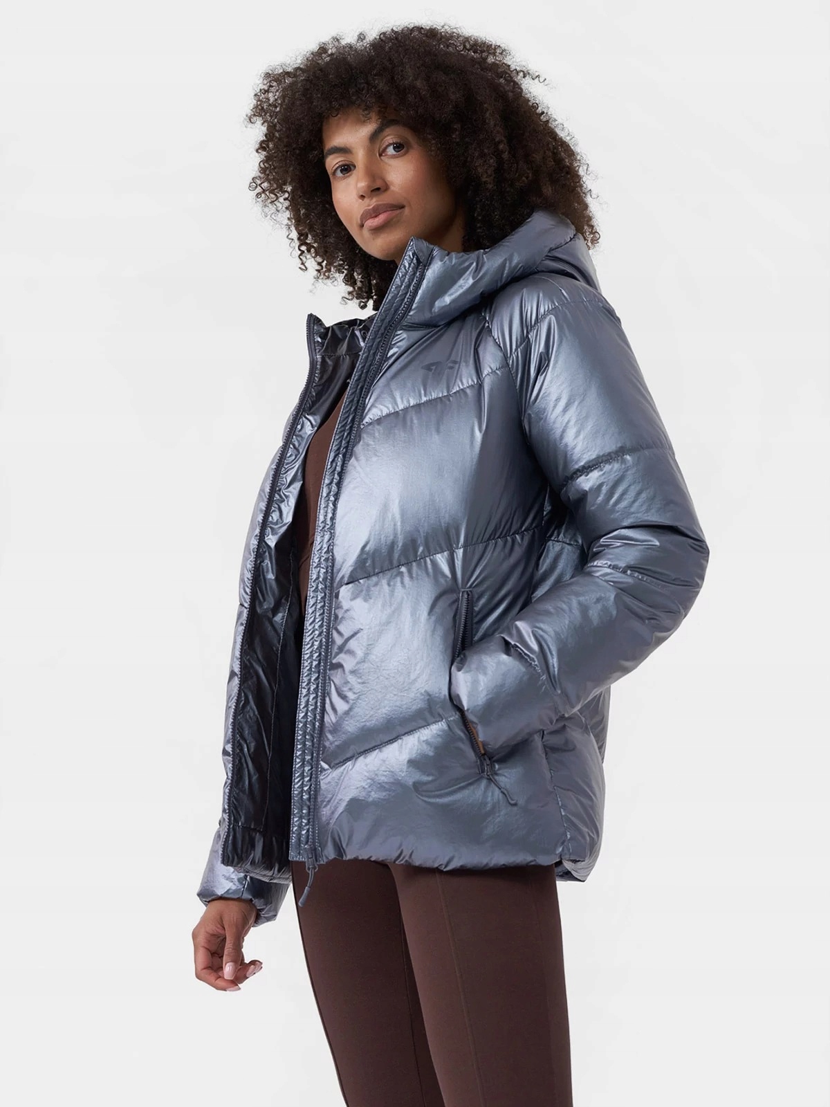 Dámská zimní Zimní Bunda 4F , sportovní, teplá, prošívaná, S Kapucí vel. Xs