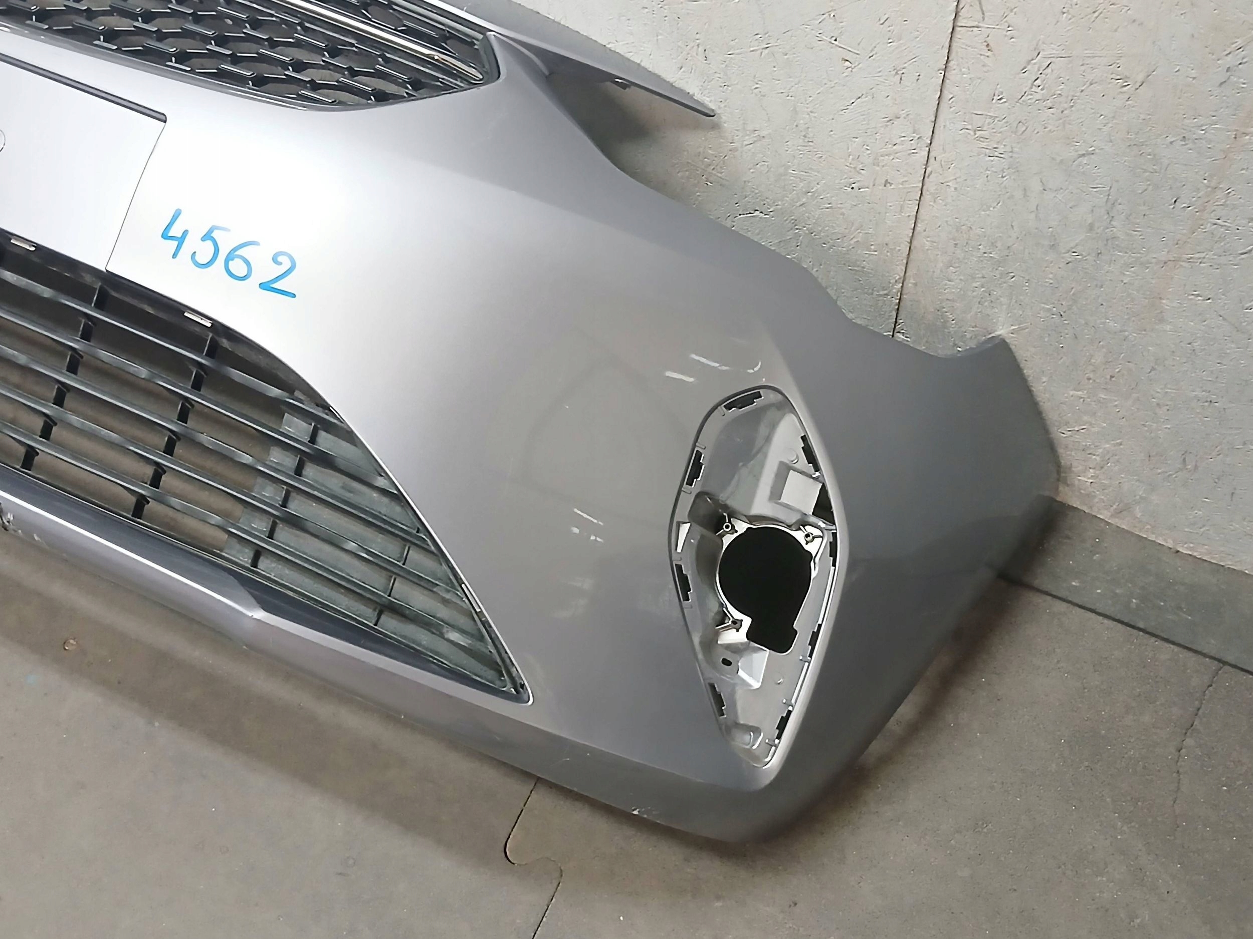 bumper front OPEL CORSA F