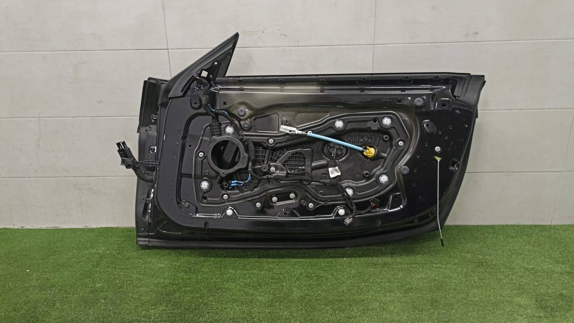 BMW Z4 G29 door front right SHADOWLINE 475