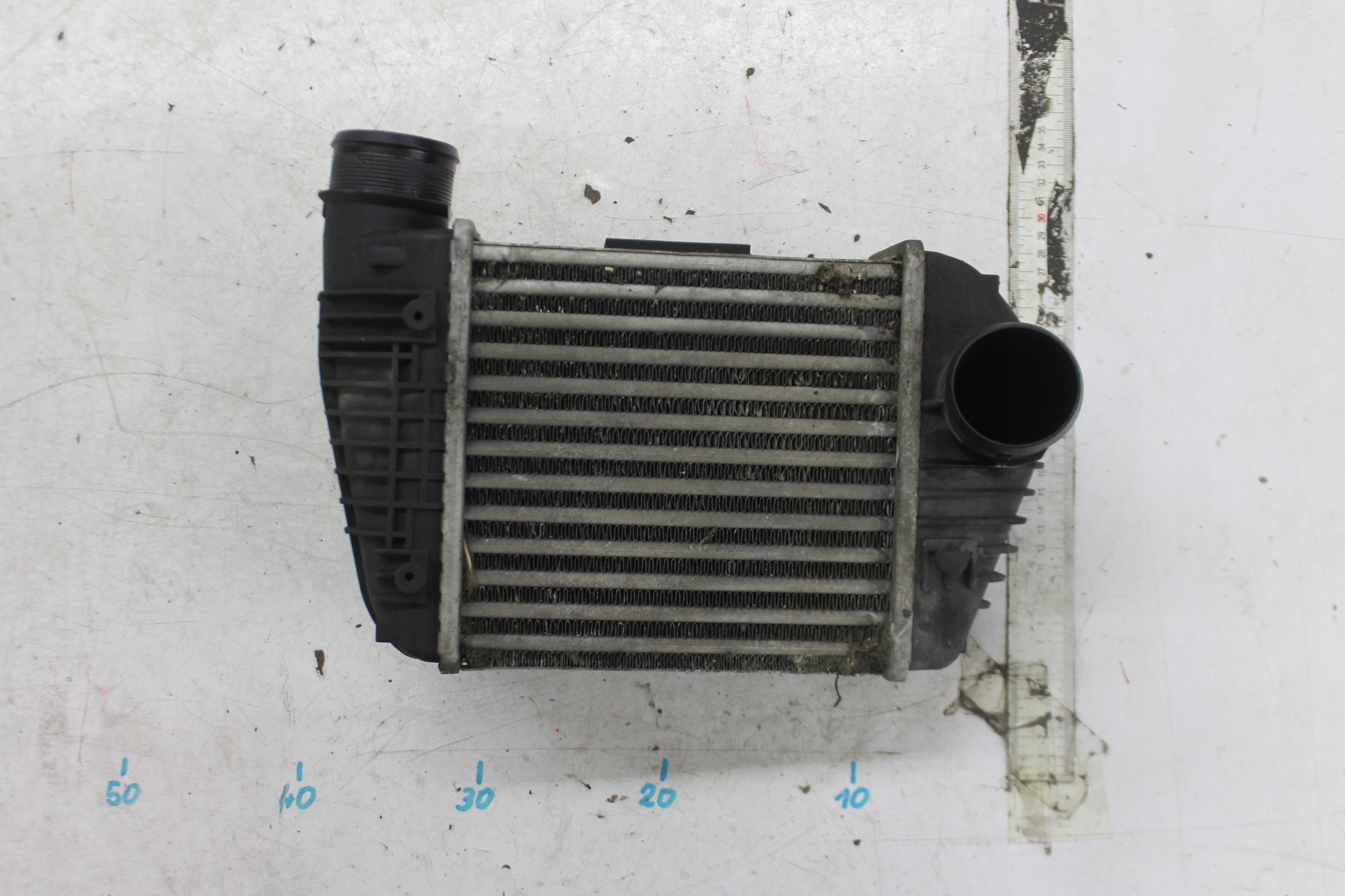 INTERCOOLER 4F0145806T AUDI A6 C6 2.7 TDI 04