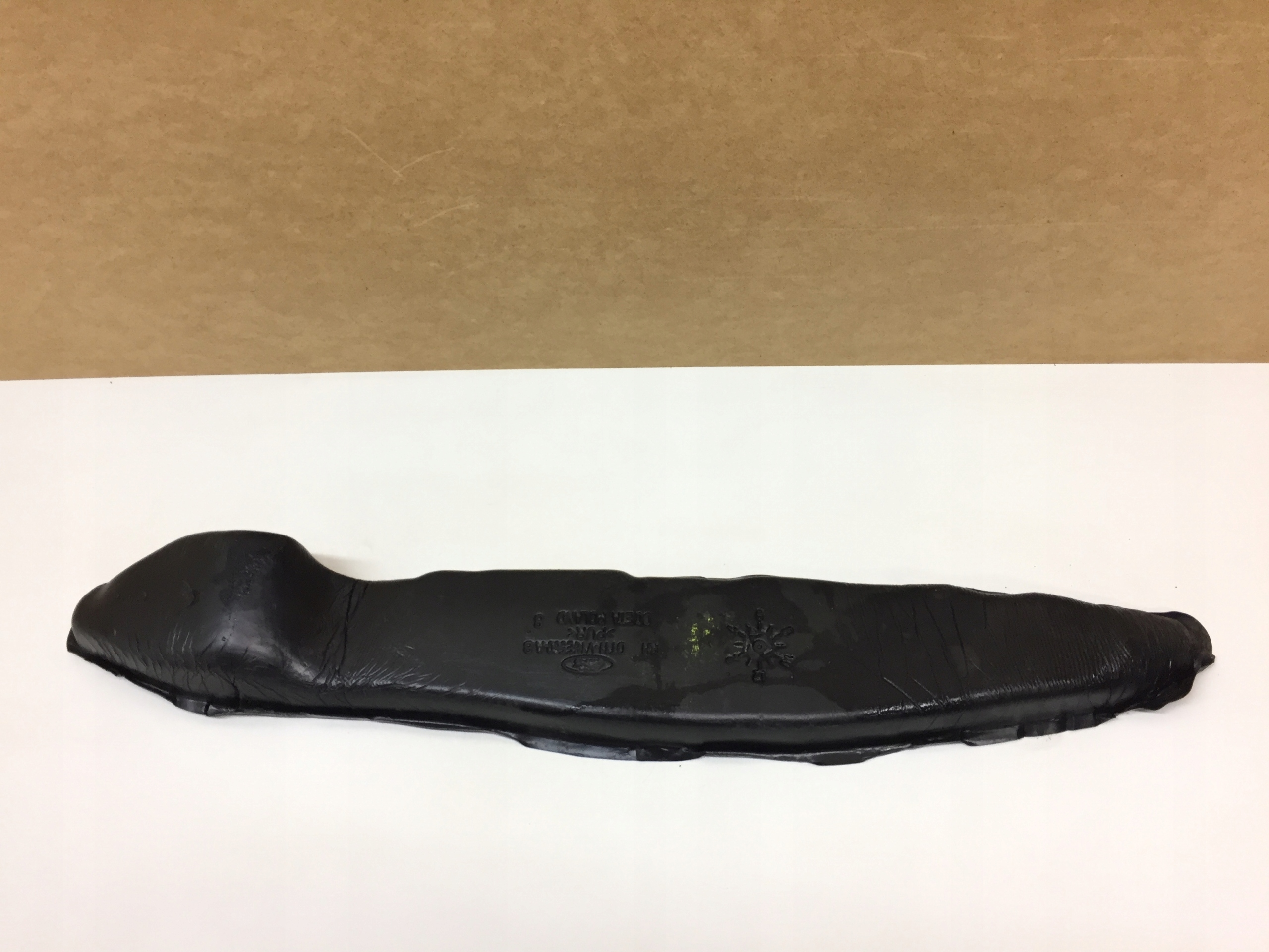 TRANSIT CONNECT MK2 II WYGŁUSZENIE BŁOTNIKA PRAWE