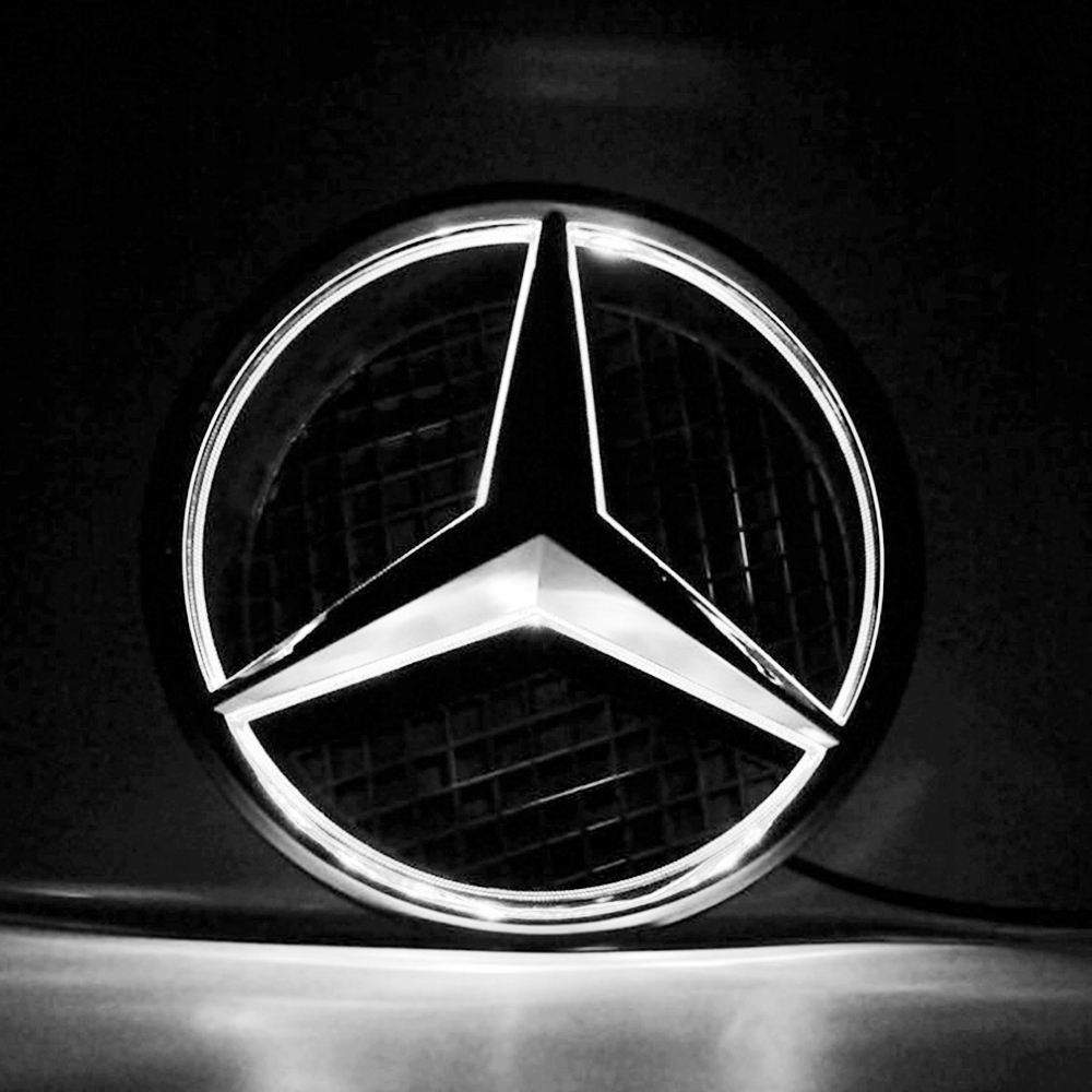 EMBLEMAT GWIAZDA LED MERCEDES CLA-class W117 C117 zxc Marka Mercedes-Benz