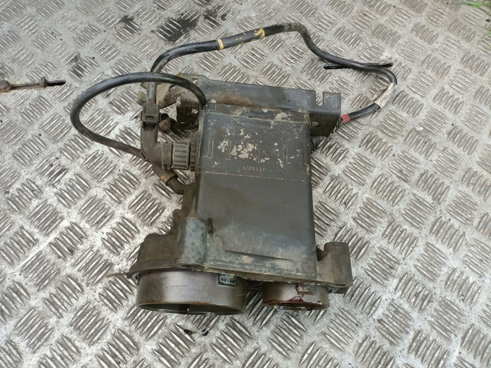 ZAWÓR CEWKA SKRZYNI BIEGÓW SCANIA R LORNETKA