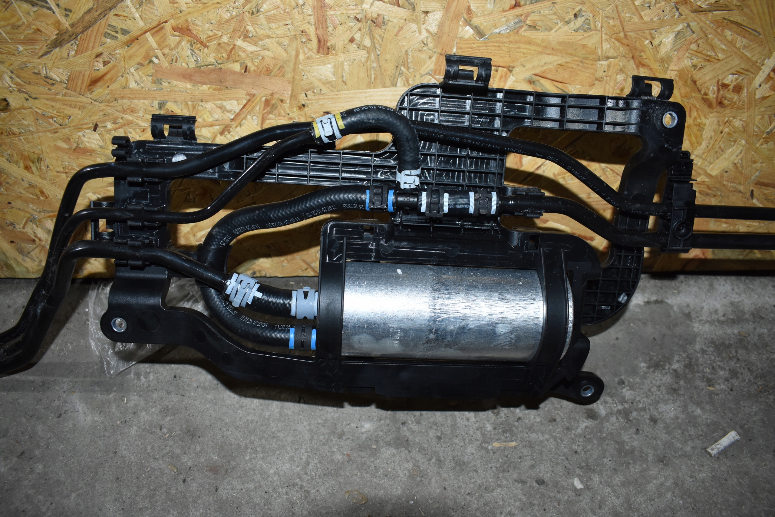 IDEALNE hadice paliva DIESEL AUDI A5 B10 1