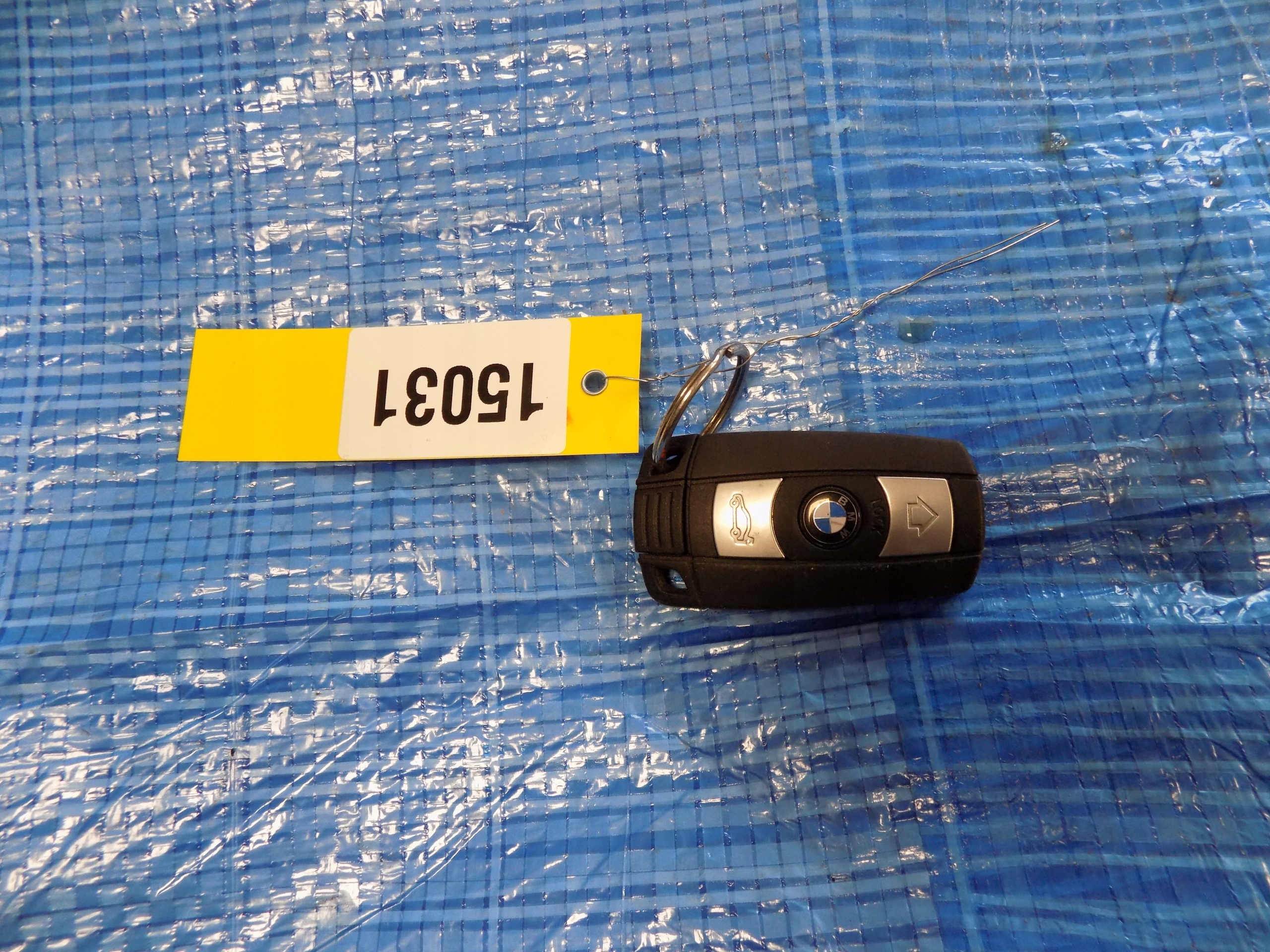 Schlüssel PILOT BMW E90 2,0D 6954810