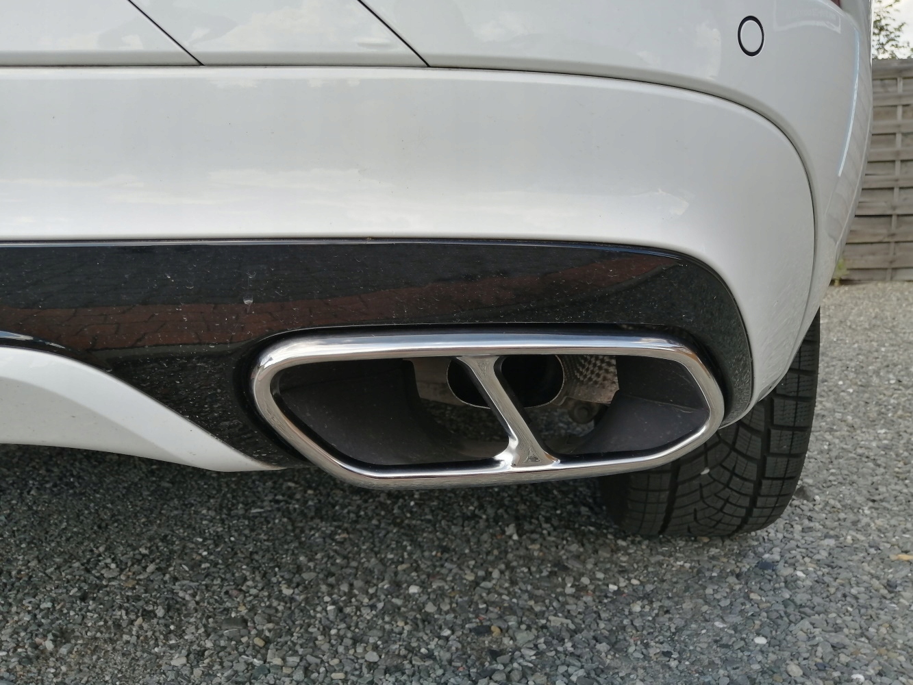 NAKŁADKI KOŃCÓWKI TŁUMIKA DO VOLVO XC60 II Producent części ST PARTS