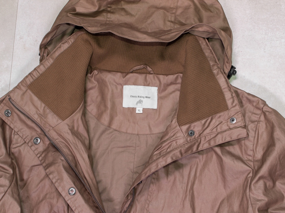 CRW CLASSIC RIDING WEAR PŁASZCZ POWLEKANY KONIE XL Kolekcja zero