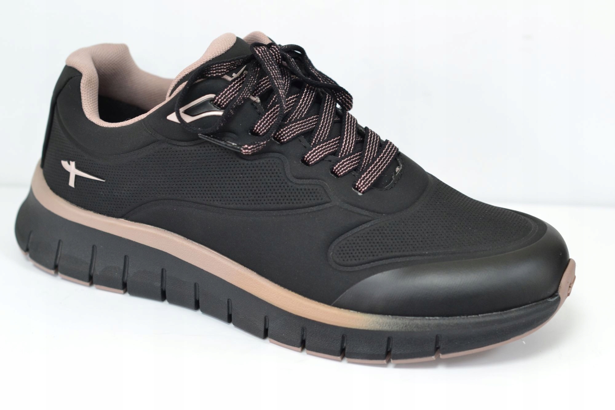 Tamaris 23757-43 Sportovní Boty Černé Voděodolné R36