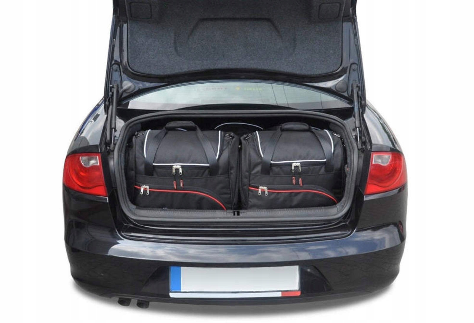 J&j Automotive Sada 5ks cestovných tašiek Sport pre Seat Exeo Limousine 20