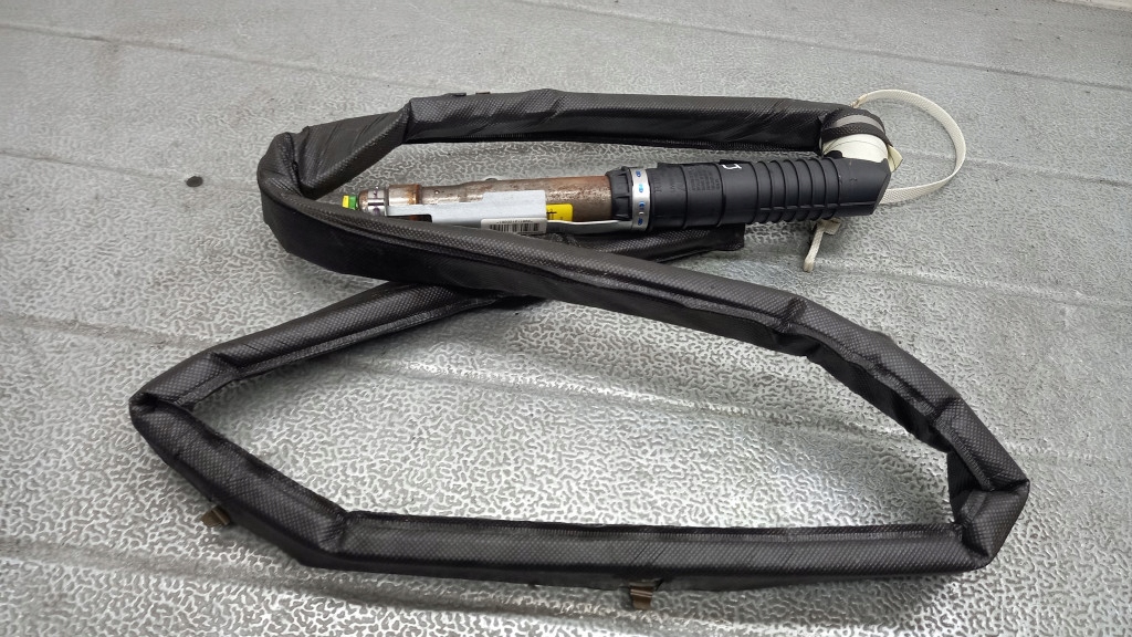 пиропатрон воздушная правая renault VEL SATIS и 03R 8200268486