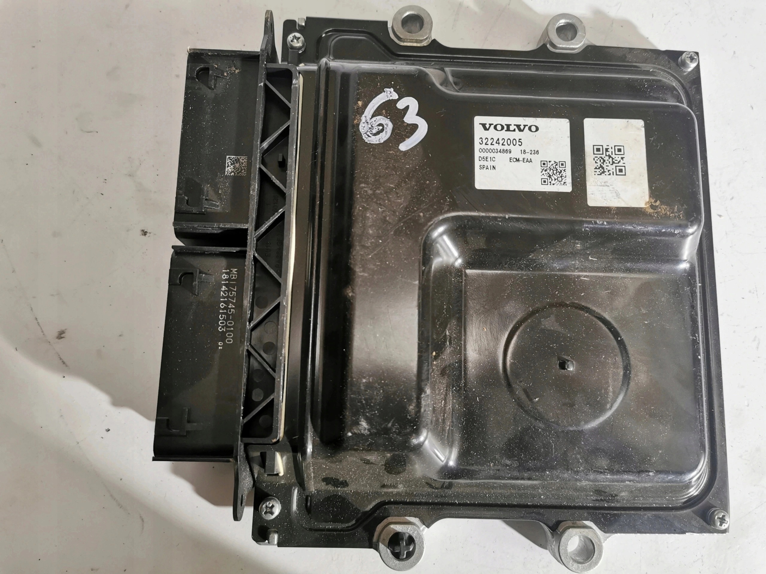 VOLVO V60 2.0D 32242005 MB175745-0100 computer ECU