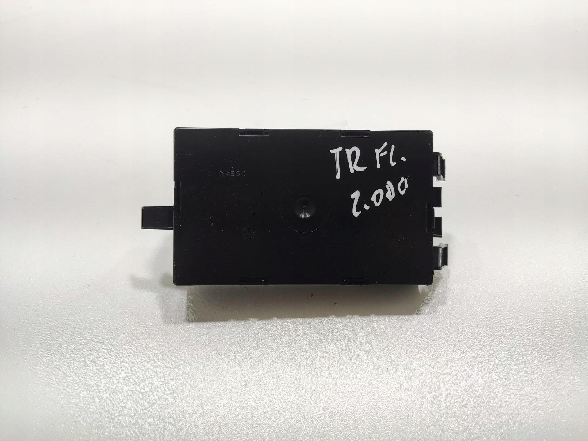 module control unit UCH-N2 RENAULT TRAFIC II LIFT 2007-2014 8200530975