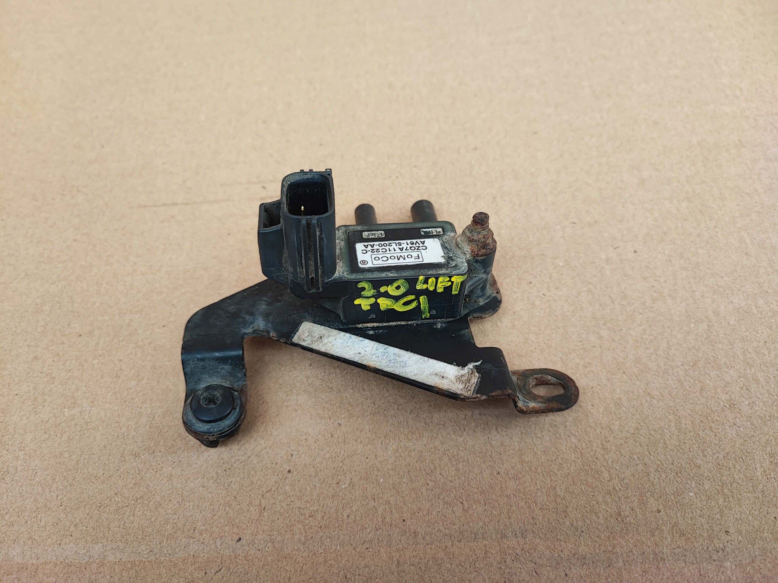 AV615L200AA - Mondeo MK4 LIFT 2.0 TDCi датчик давления DPF