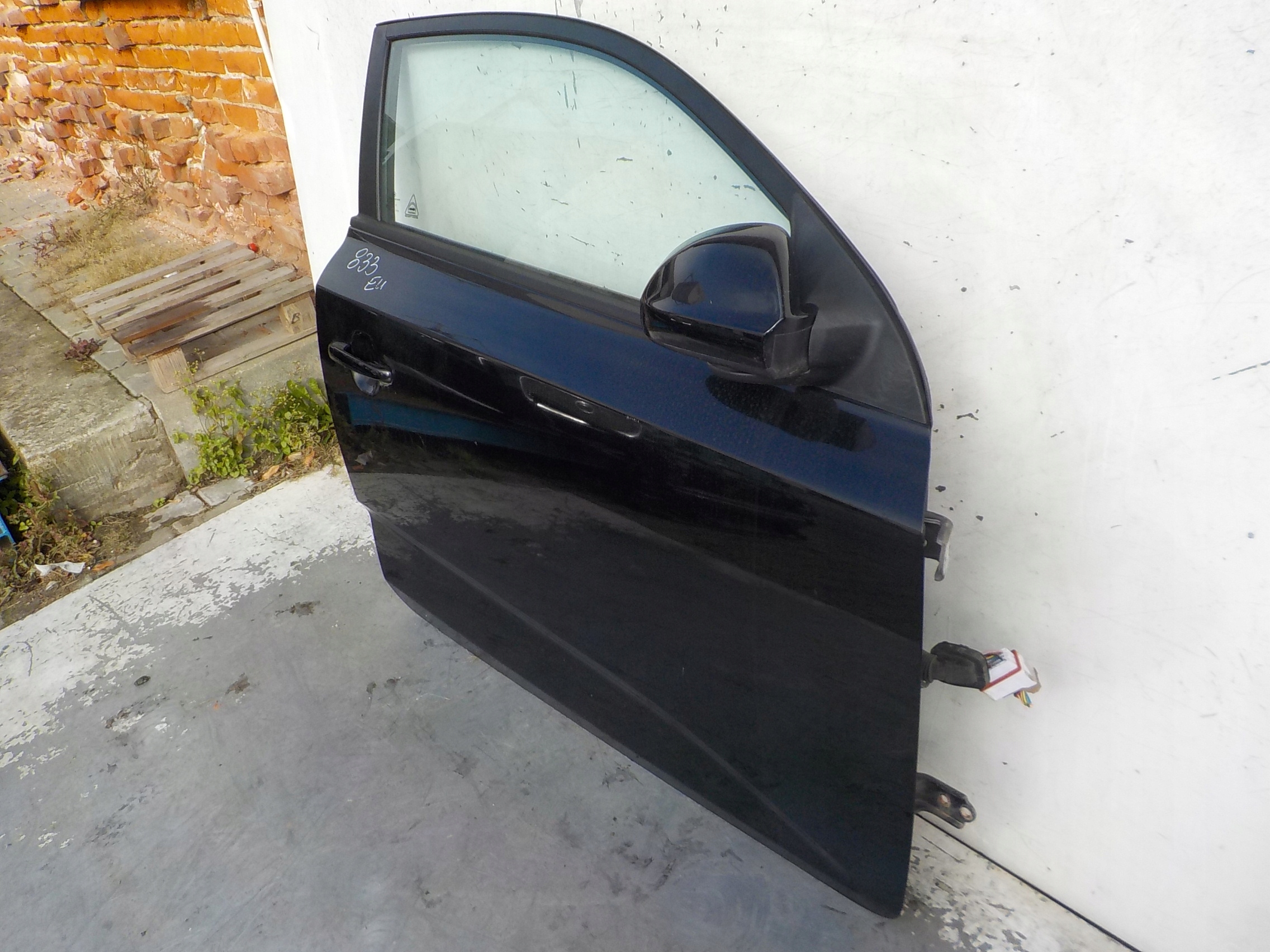 833 KIA CEED and door right front front EUROPA