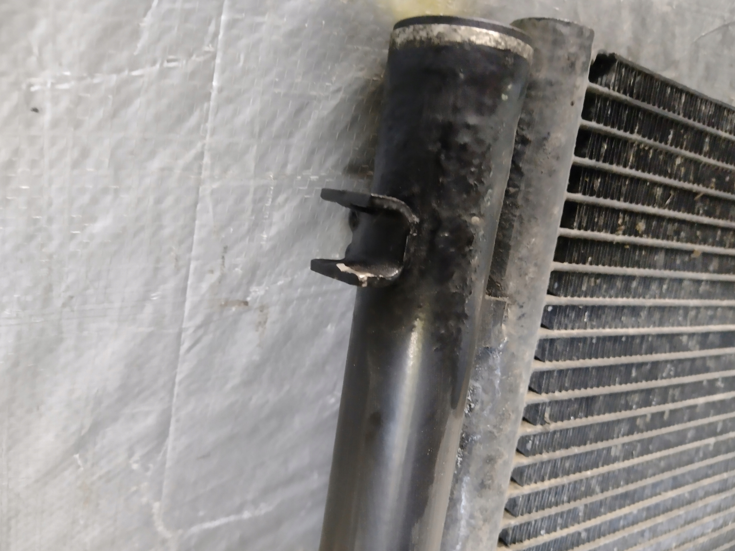 air conditioning radiator BMW E90 2,0D (M47) automat 6930039
