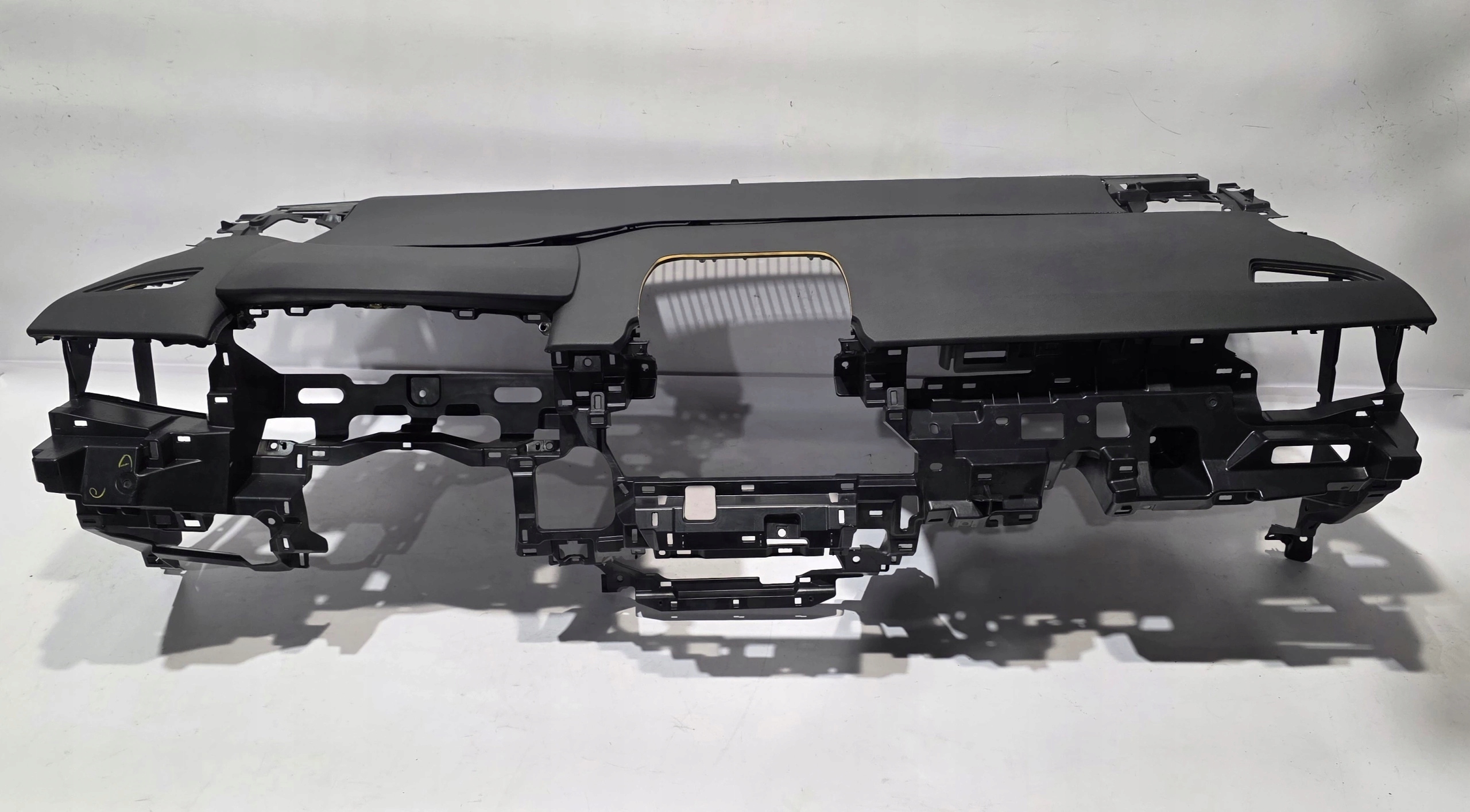 dashboard instrument panel TOYOTA COROLLA E21 LIFT 22- original 55400-02120
