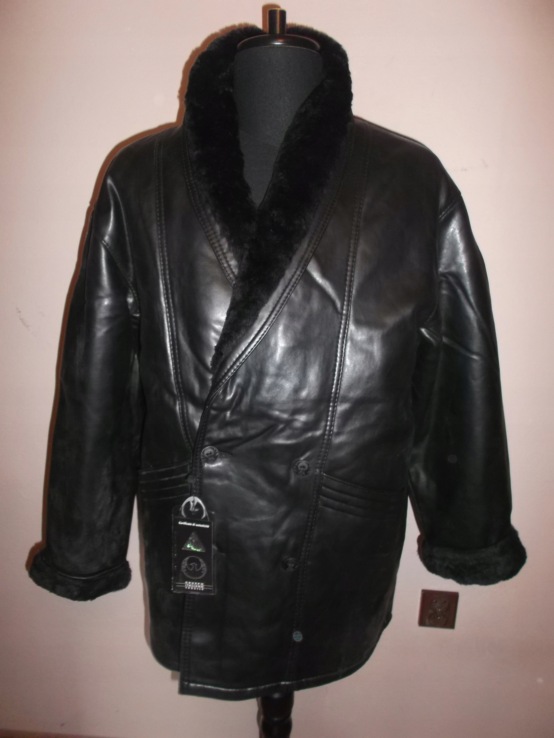 Kurtka / Kożuch damski ekologiczny 42-44/170-182