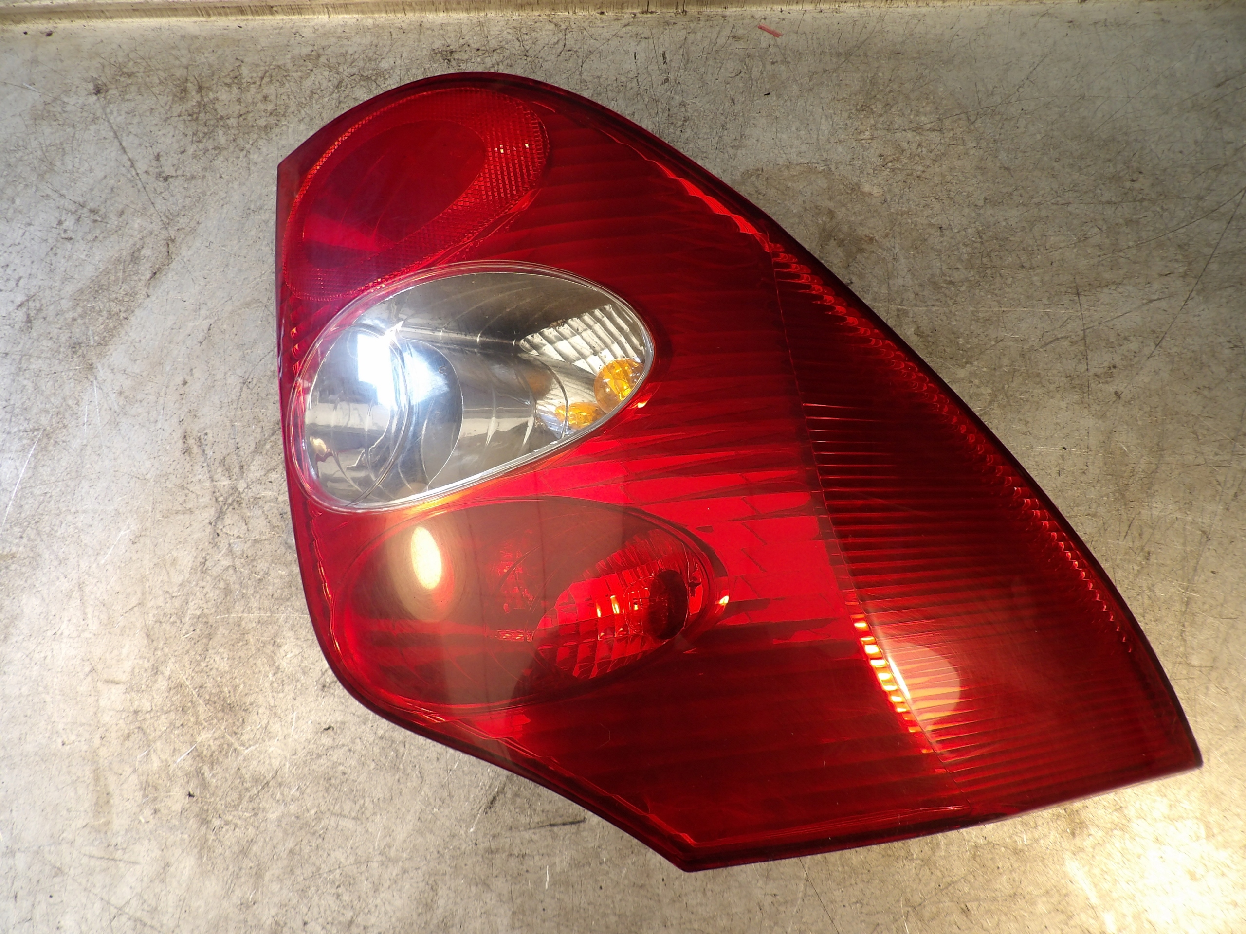 Renault Laguna II light rear left