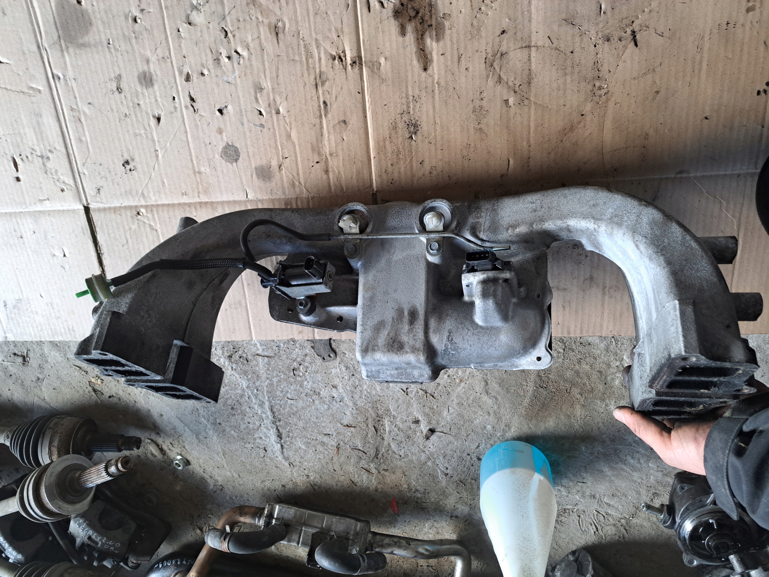 intake manifold SUBARU LEGACY IV FORESTER OUTBACK 2.0 D EE20Z