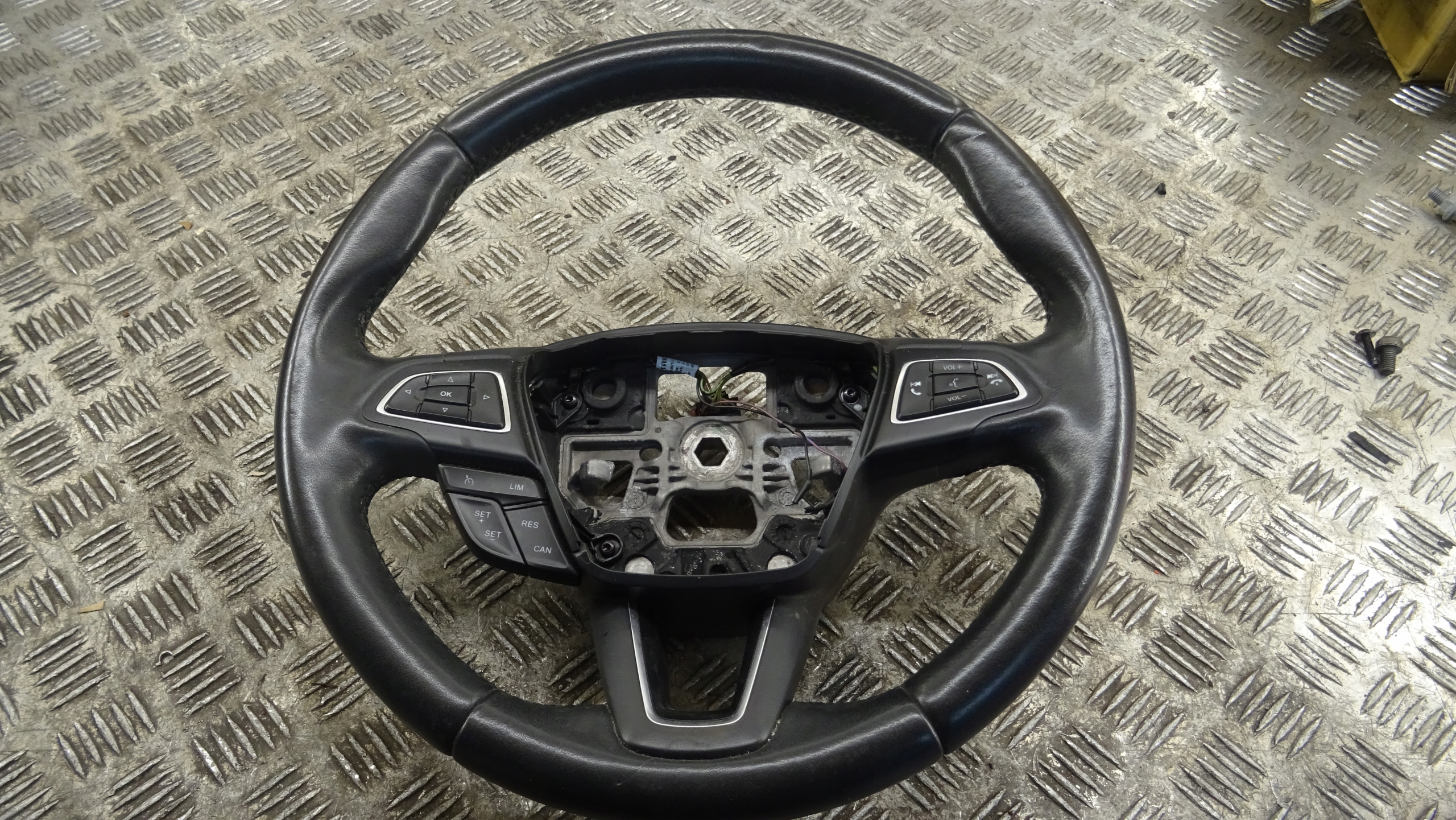 lenkrad KUGA MK2 Ford OE GV413600DC3ZHE