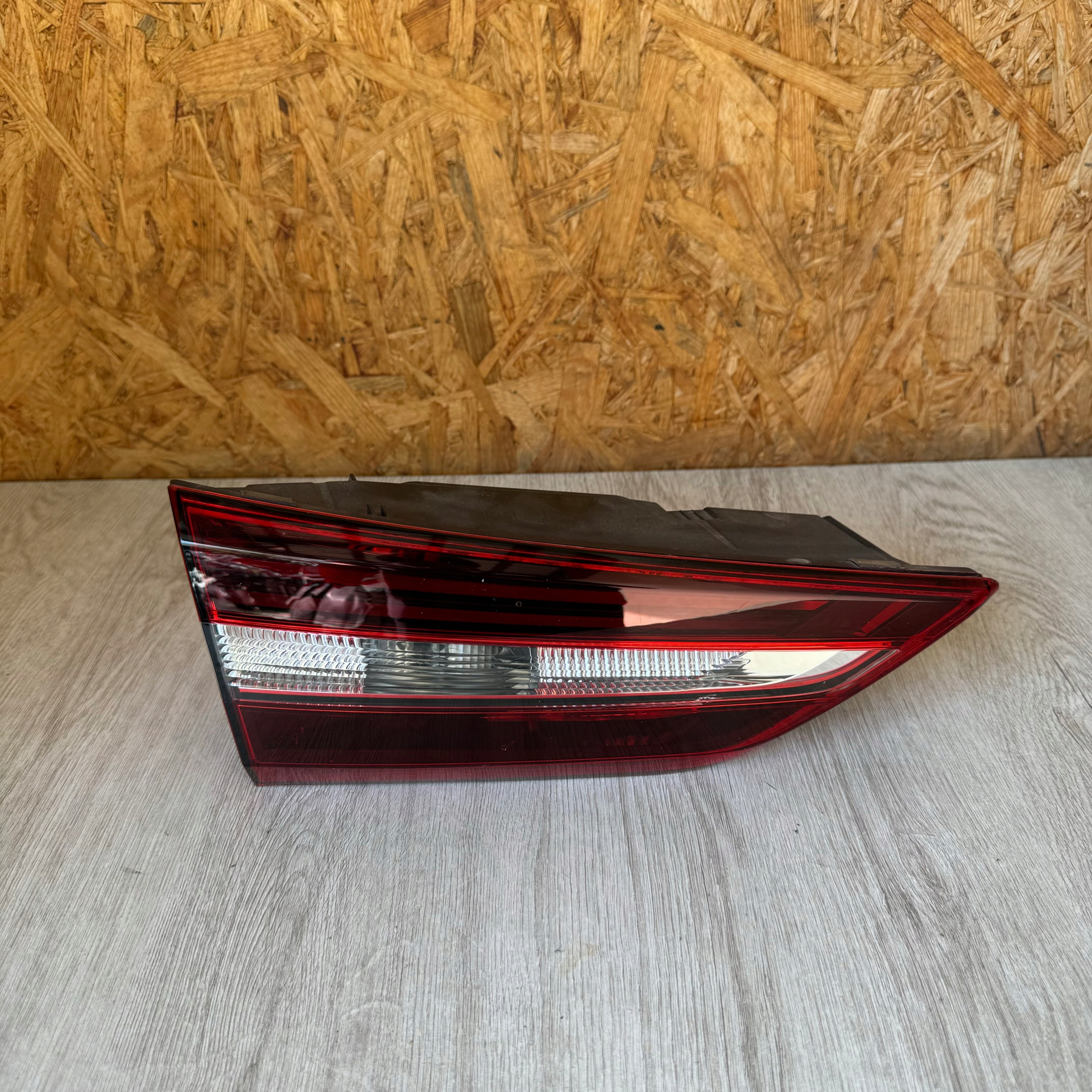 light rear left OPEL GRANDLAND X YP00016580