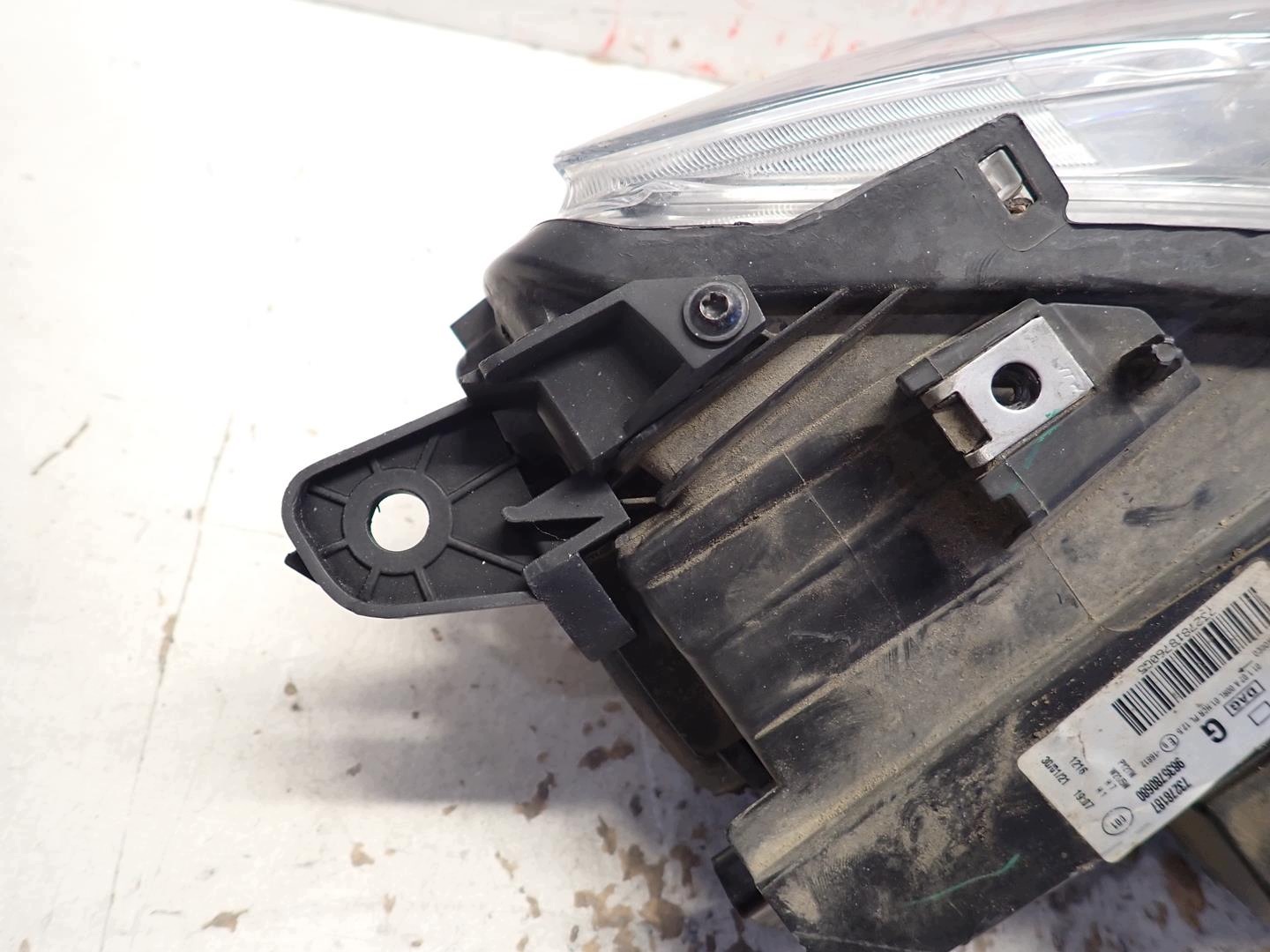 light front front left TOYOTA PROACE CITY 2019- 9835780680