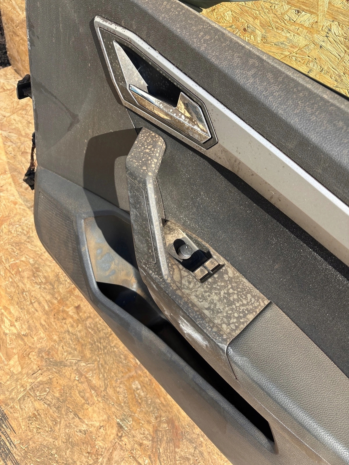 door front front right Seat Ibiza V 6F HB Szare