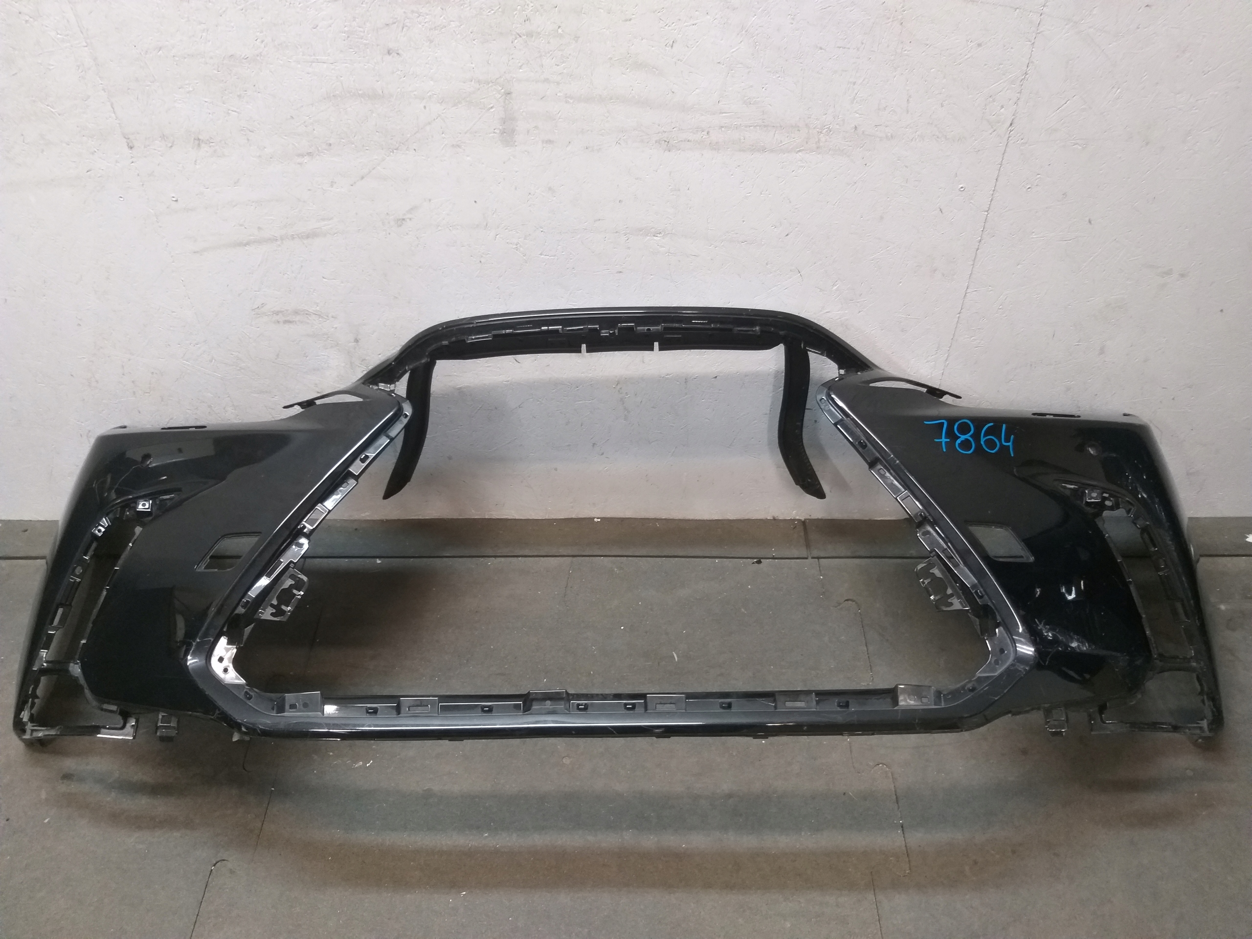 bumper front LEXUS NX II 2 21