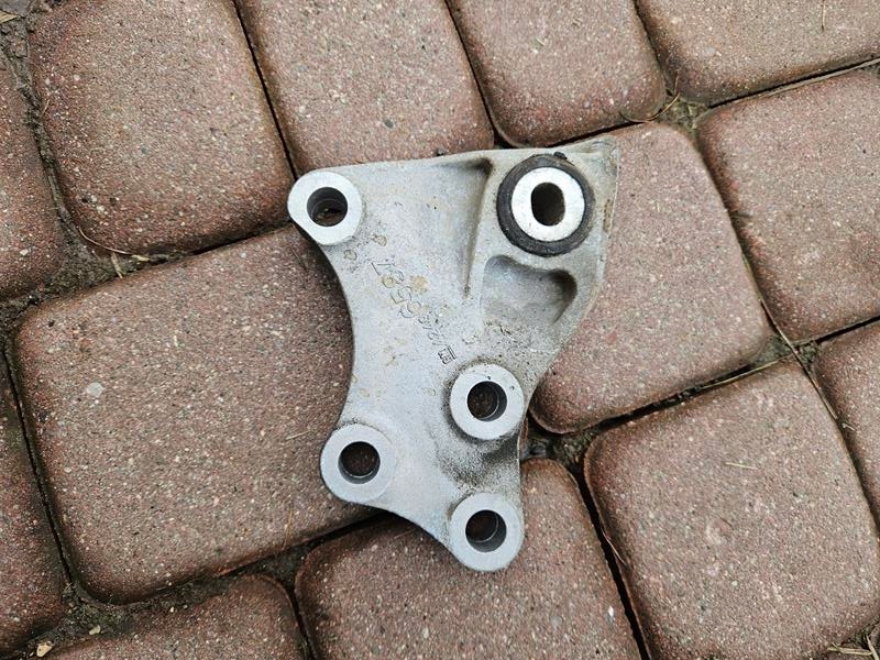 Poignée Support plaque Console Boîte de vitesse Engrenage 1.5D Opel Astra K 42496587