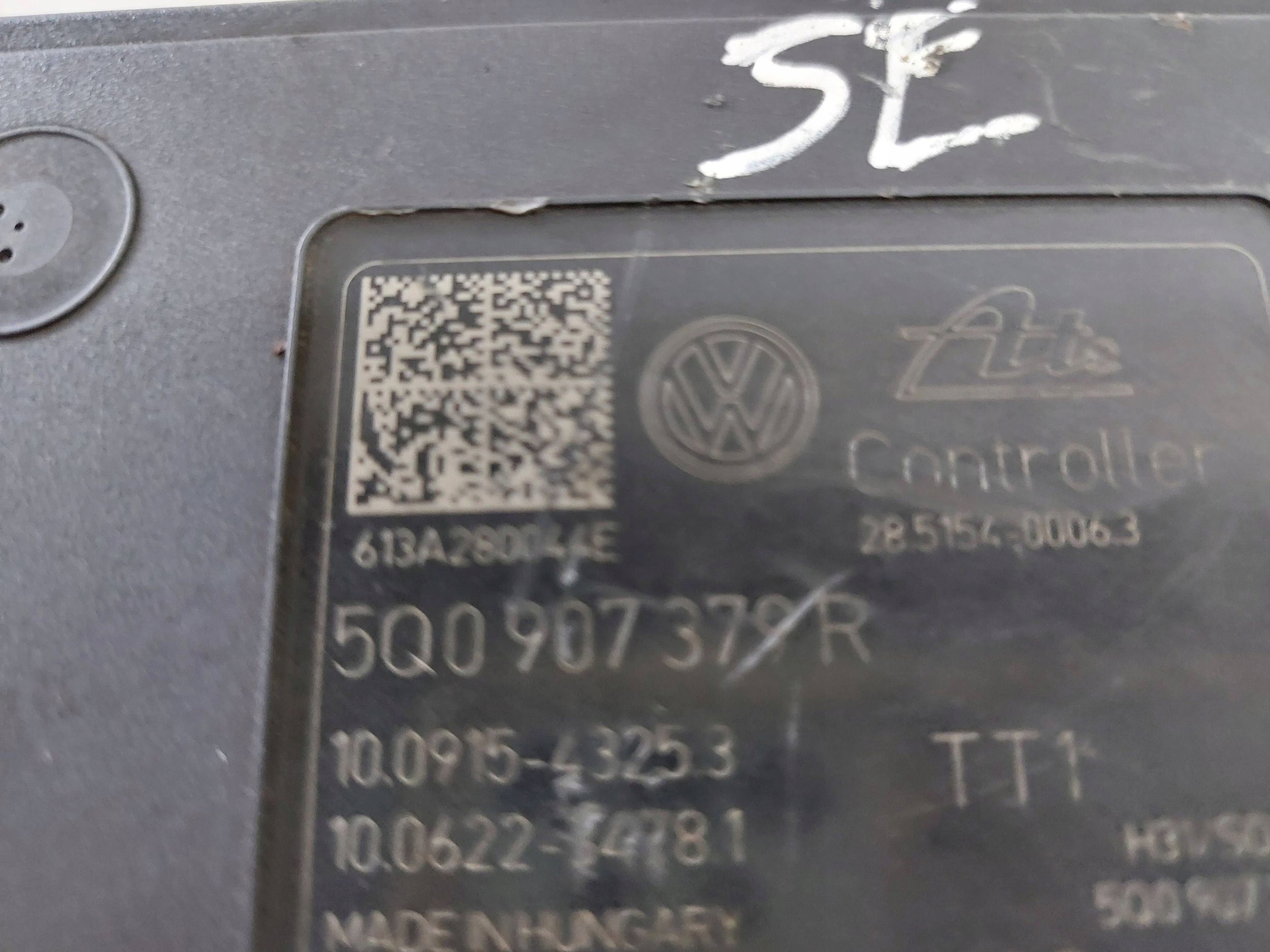 SKODA OCTAVIA III GOLF VII AUDI A3 8V control unit pump ABS 5Q0907379R
