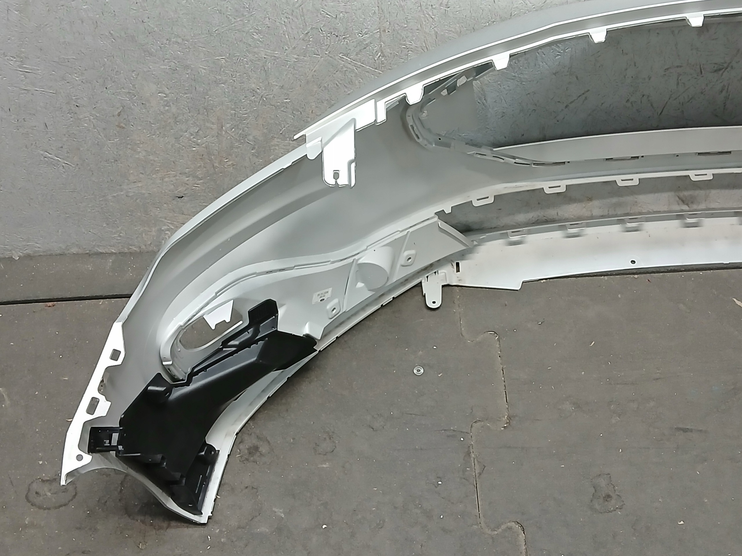 bumper front FORD FOCUS MK4 LIFT