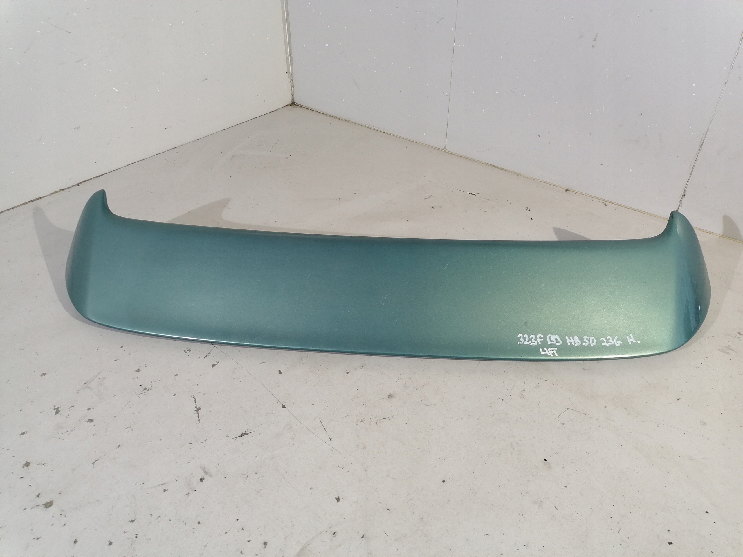 Mazda 323F lift BJ spoiler spoiler lotka 23G