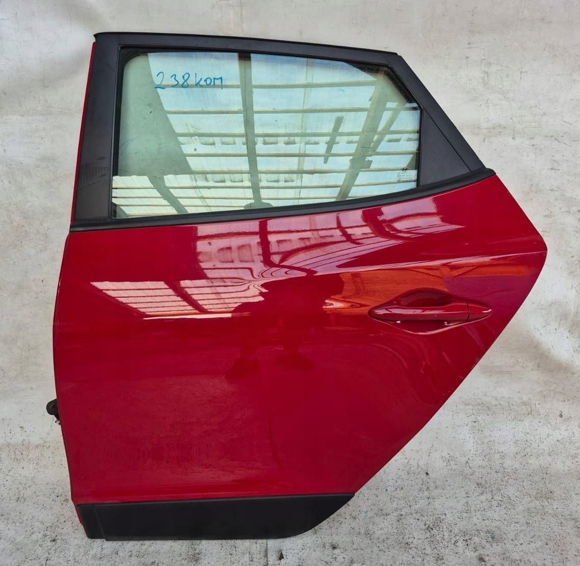HYUNDAI IX35 09- door left rear part rear. complete