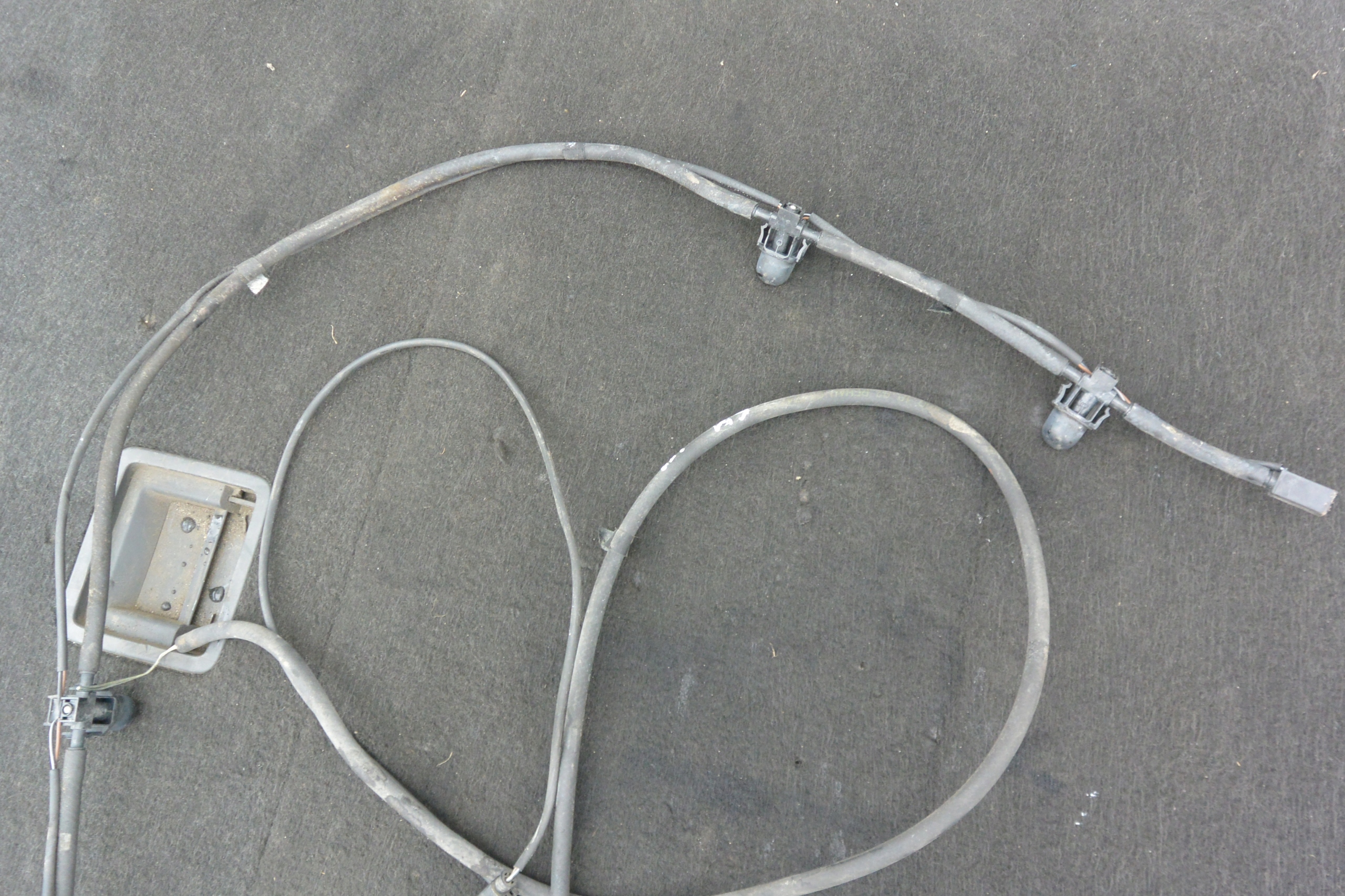 SPRYSKIWACZE MASKI KPL MERCEDES W212 UK Car type Passenger cars