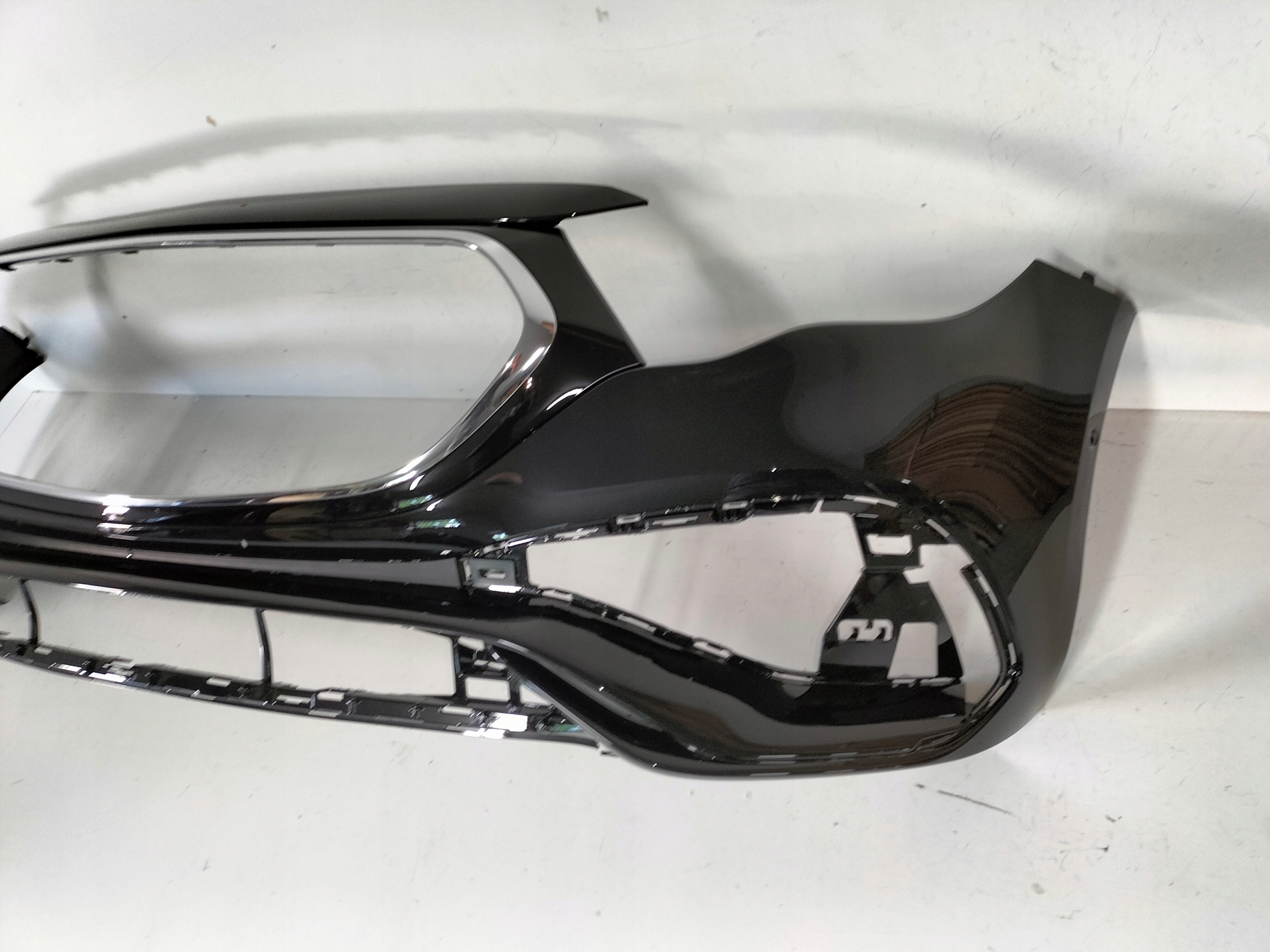 front bumper MERCEDES E KLASA W214 22- AMG