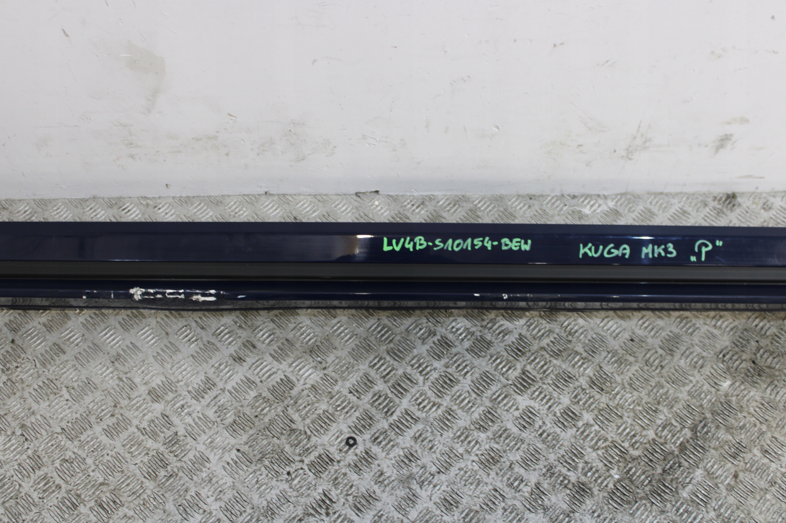 cap threshold threshold right FORD KUGA MK3 ST-LINE LV4B-S10154-BEW