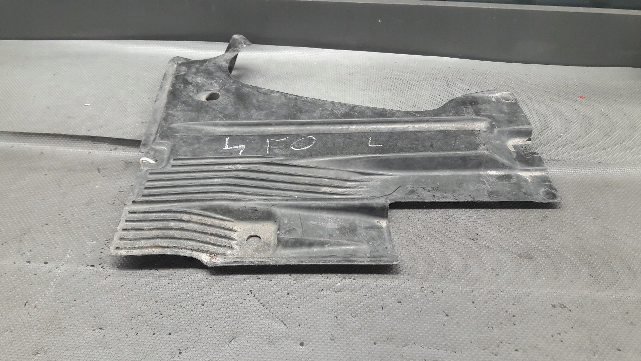 4F0825215L oslona silnika lewa AUDI A6 C6