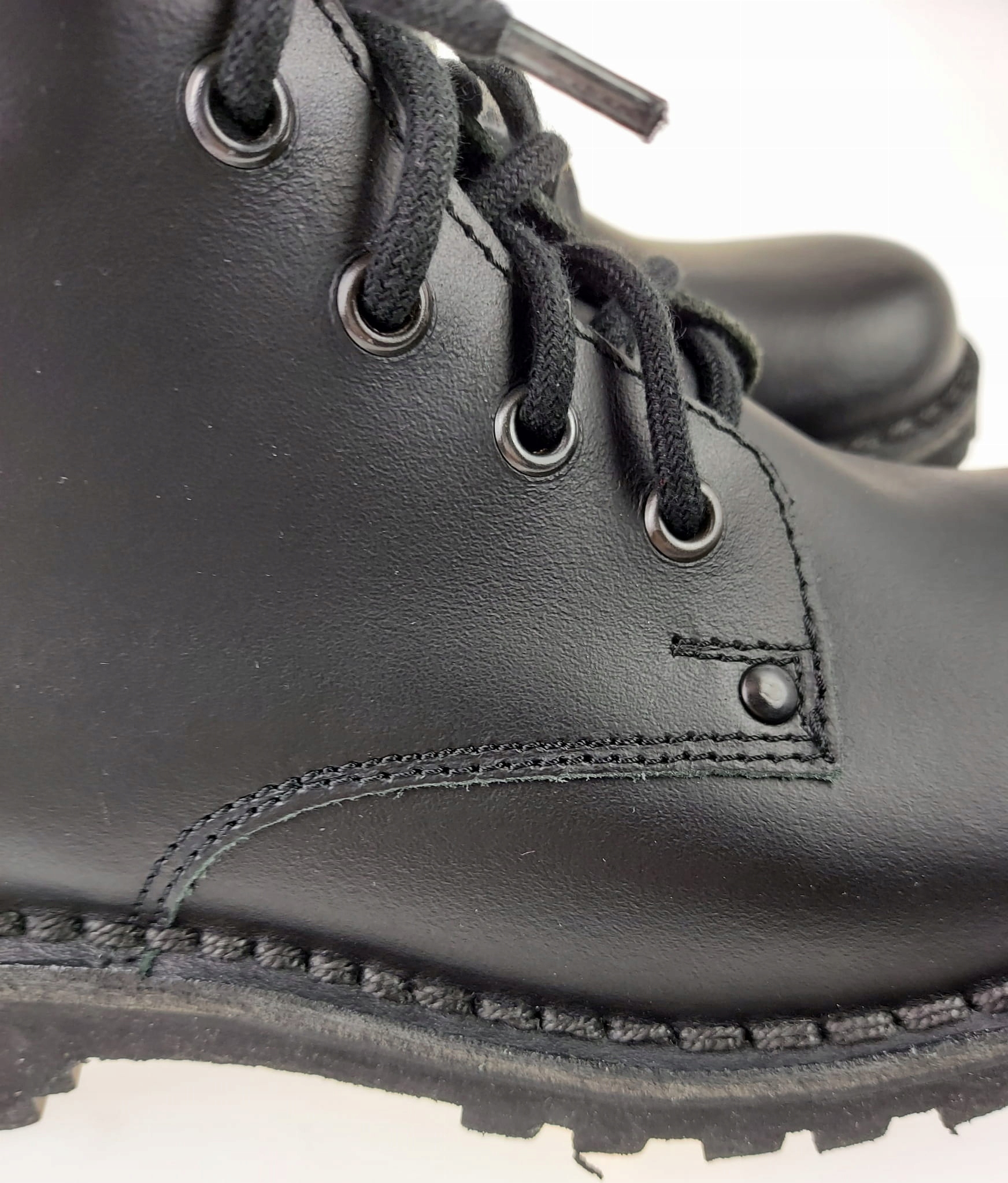 Traperki, pionierki, buty skórzane rozm. 37 Kod producenta 123