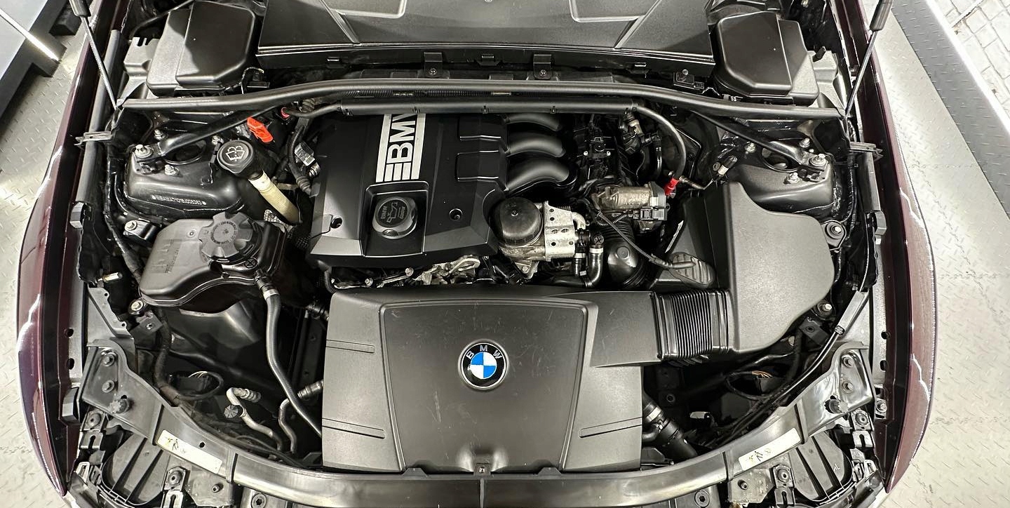 SWAG INTERIOR DRESSING DO PLASTIKÓW WNĘTRZA SAMOCHODOU KOKPITU OCHRONA 0,5L Stan opakowania oryginalne