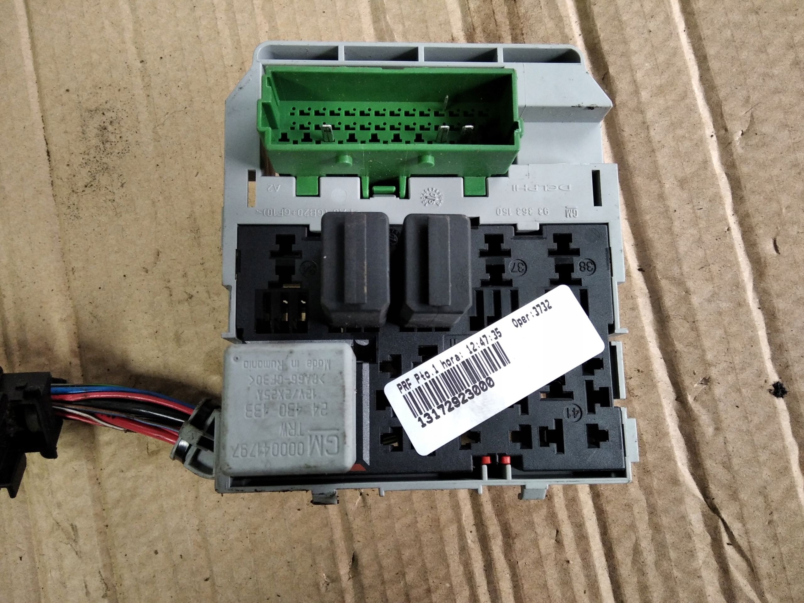 Module fusibles OPEL MERIVA A 13172923000