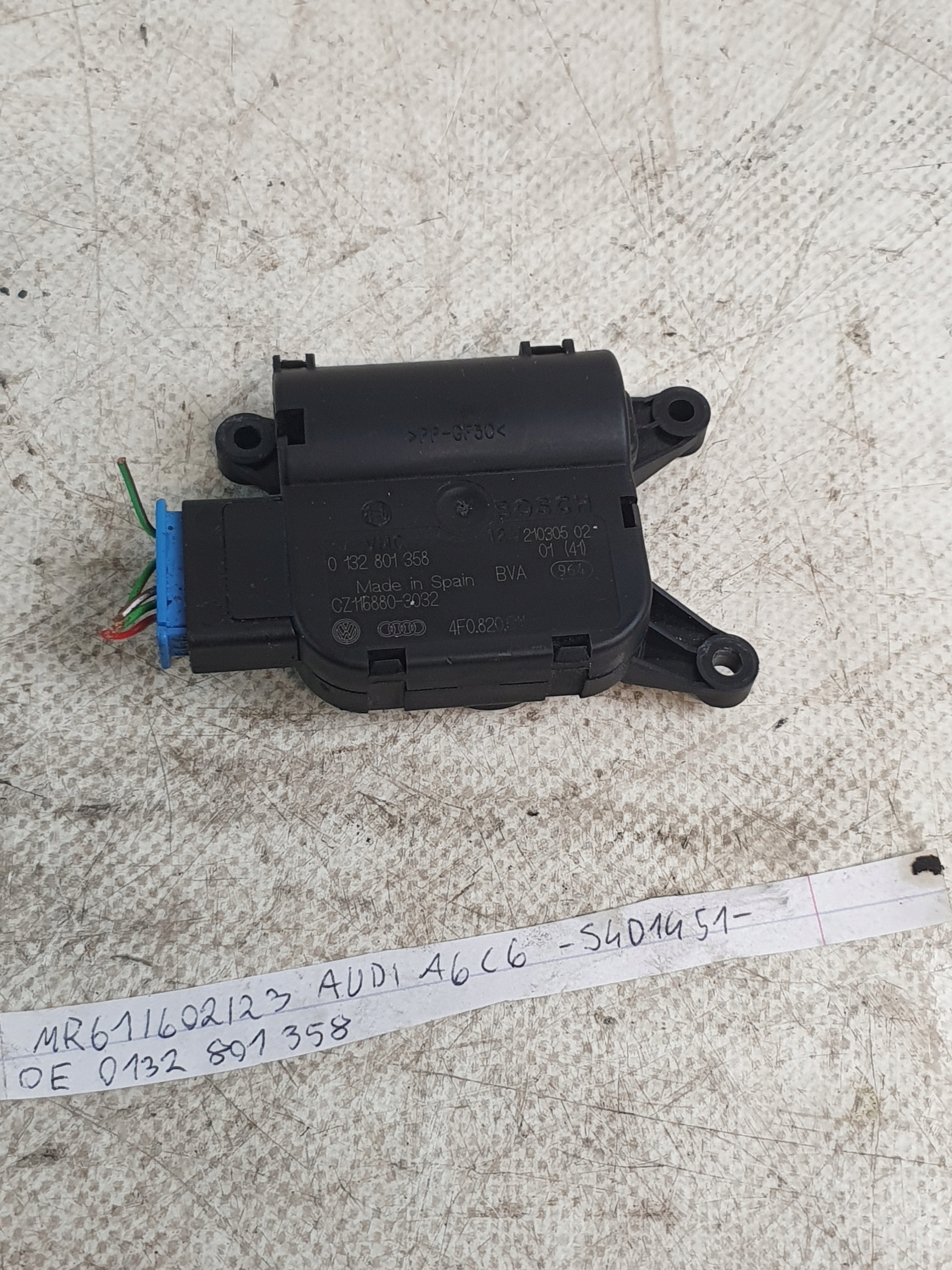 Moteur Bloc de chauffage complet Régulateur 0132801358 BOSCH AUDI A6 C6 Berline 05r.